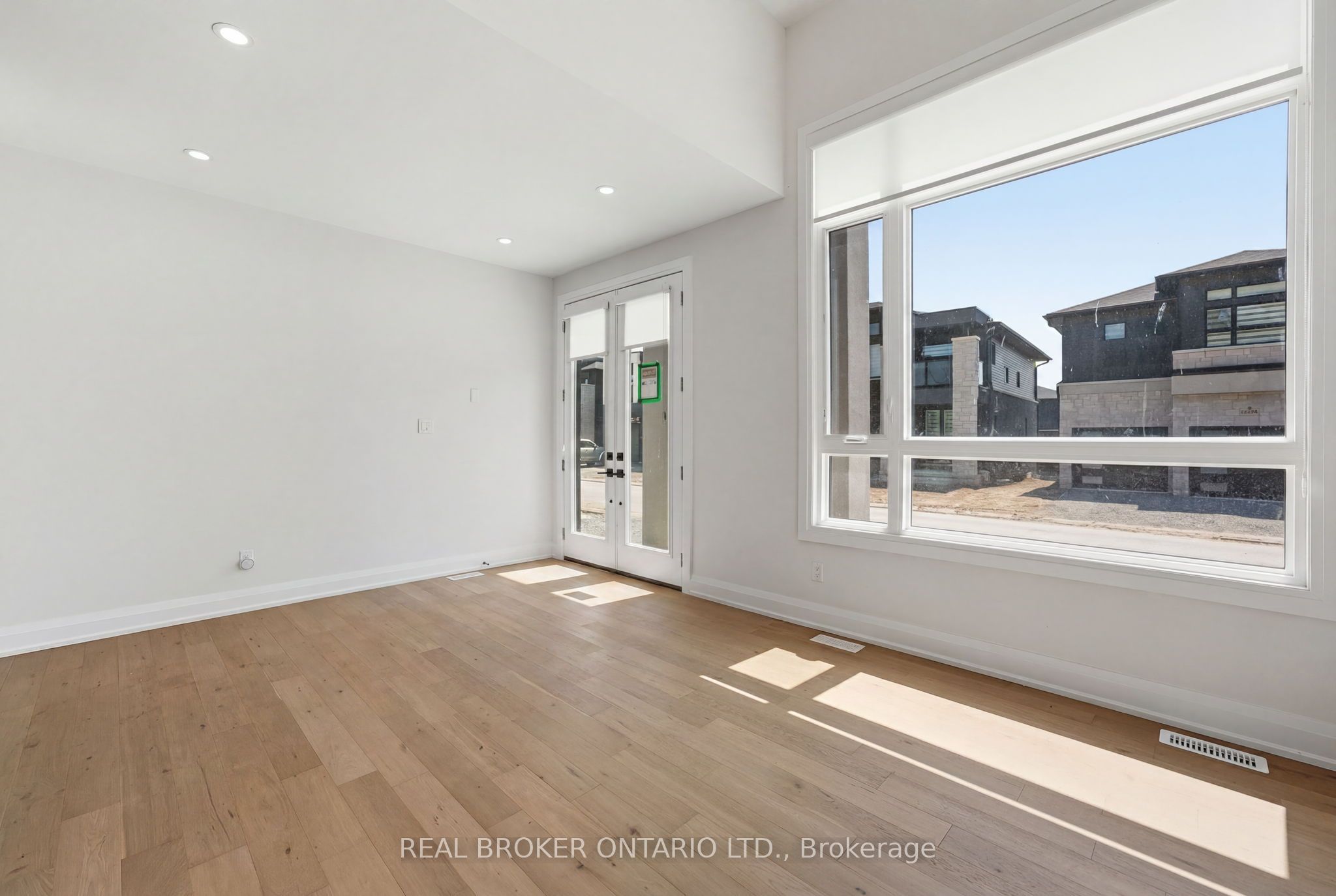 6325 Jewel Common, Niagara Falls, ON L2G 7L5 photo 4