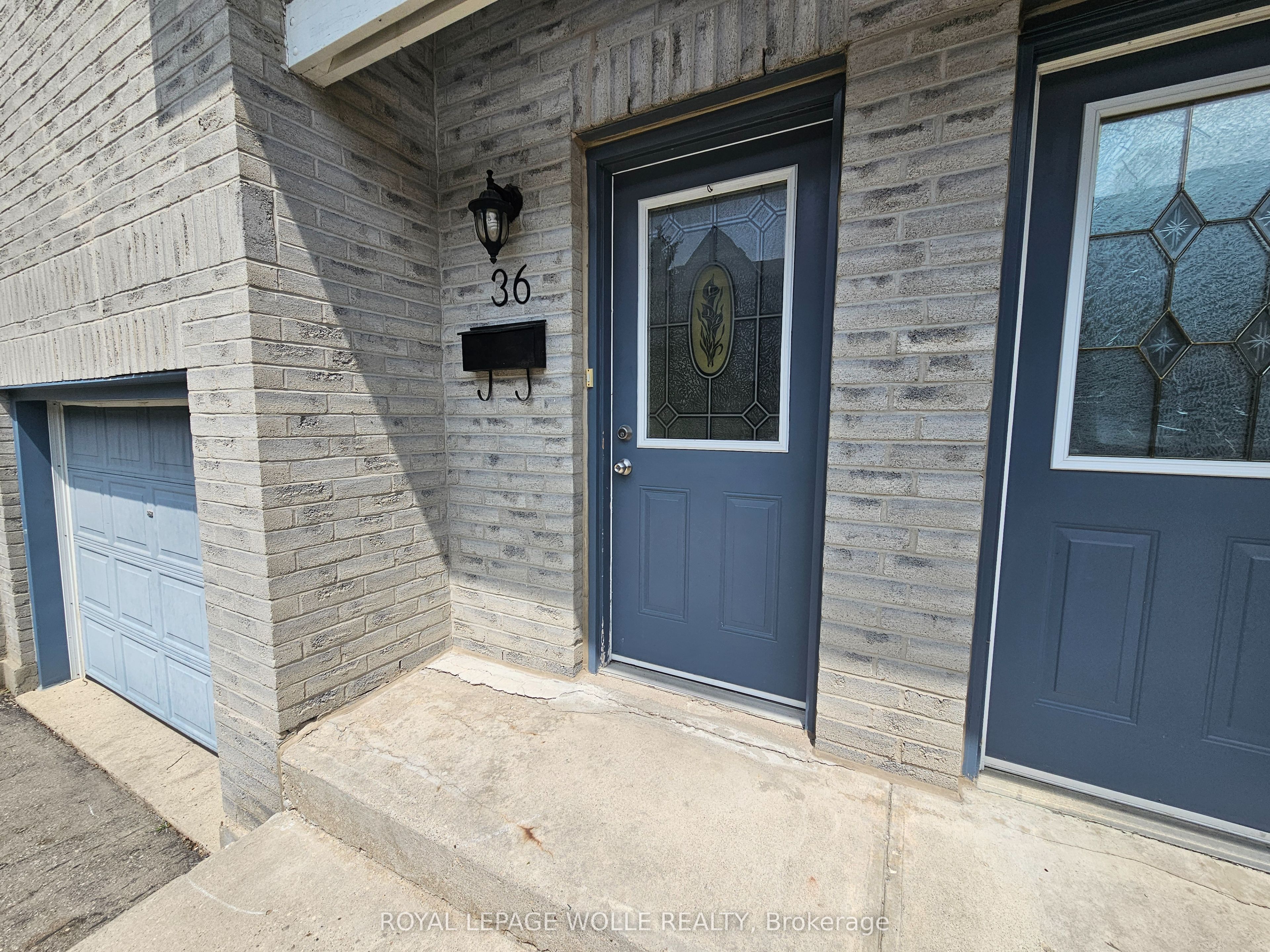 589 Beechwood Drive 36, Waterloo, ON N2T 2K9 photo 2