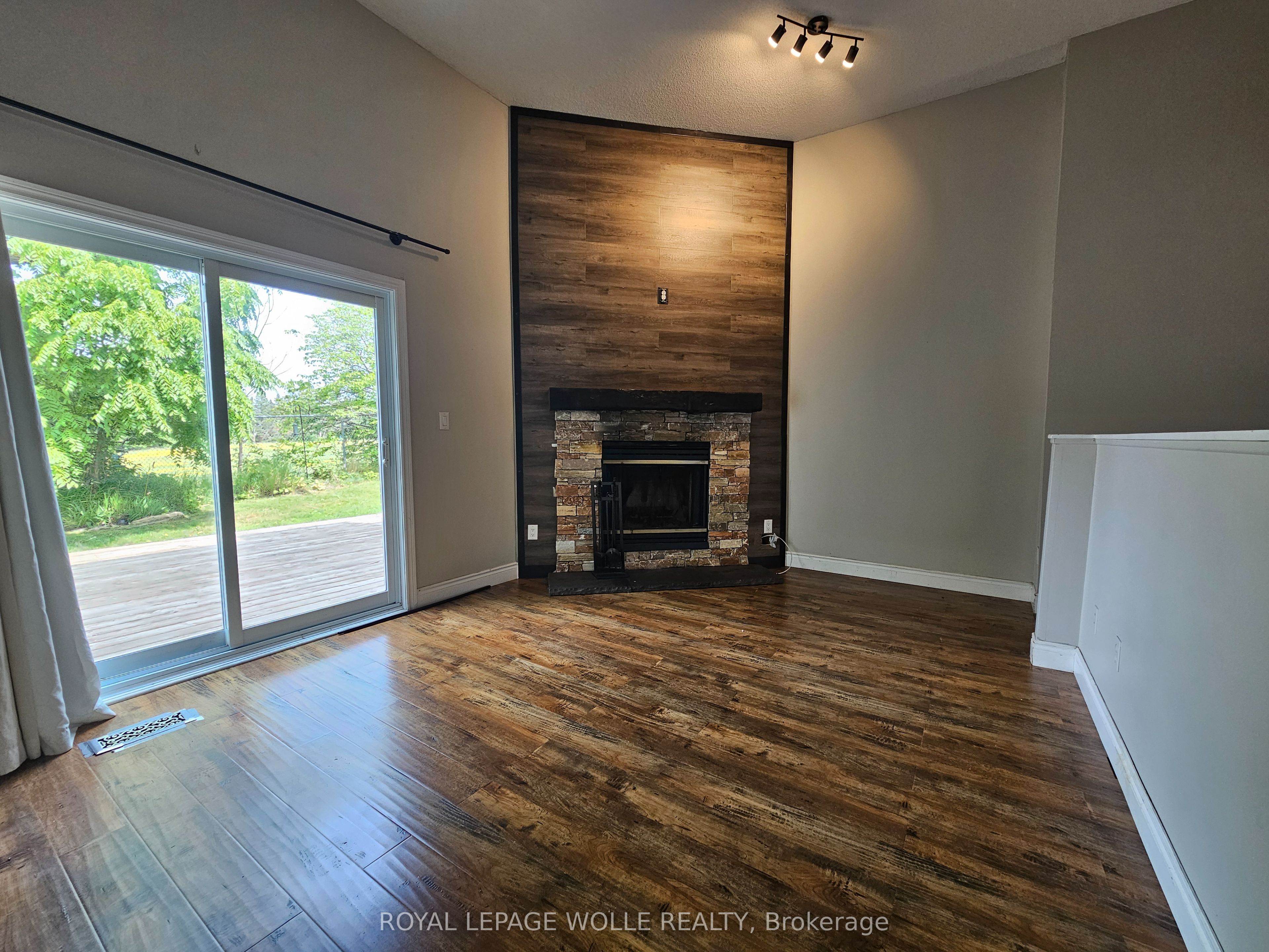 589 Beechwood Drive 36, Waterloo, ON N2T 2K9 photo 4