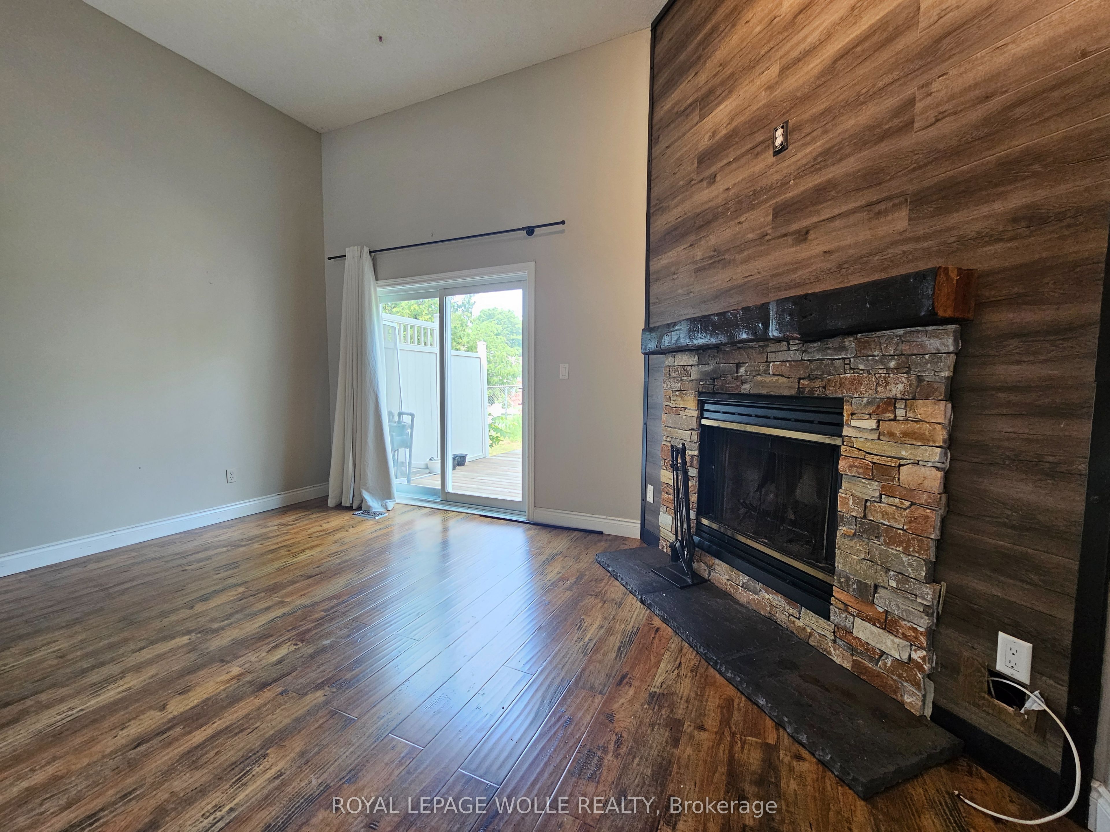 589 Beechwood Drive 36, Waterloo, ON N2T 2K9 photo 5