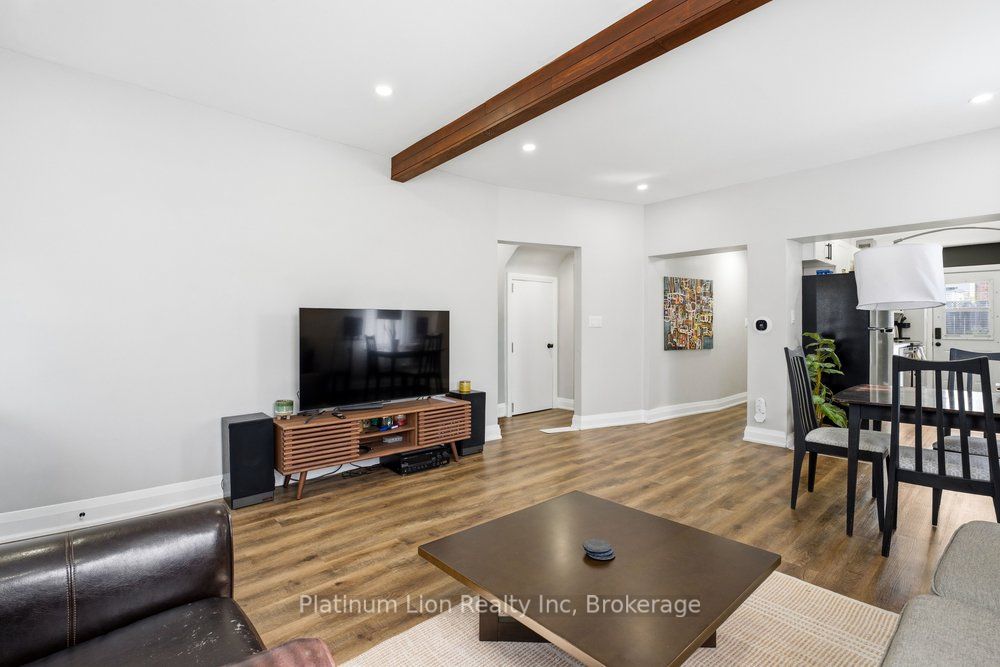 773 Lawrence Road, Hamilton, ON L8K 1Z7 photo 4