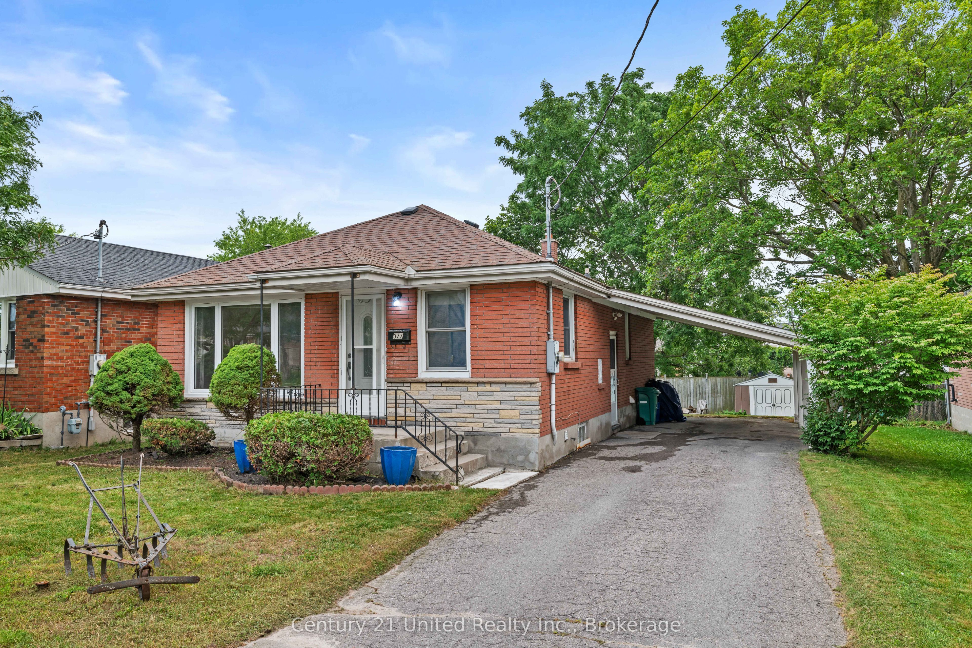377 Chesterfield Avenue, Peterborough, ON K9H 4X8