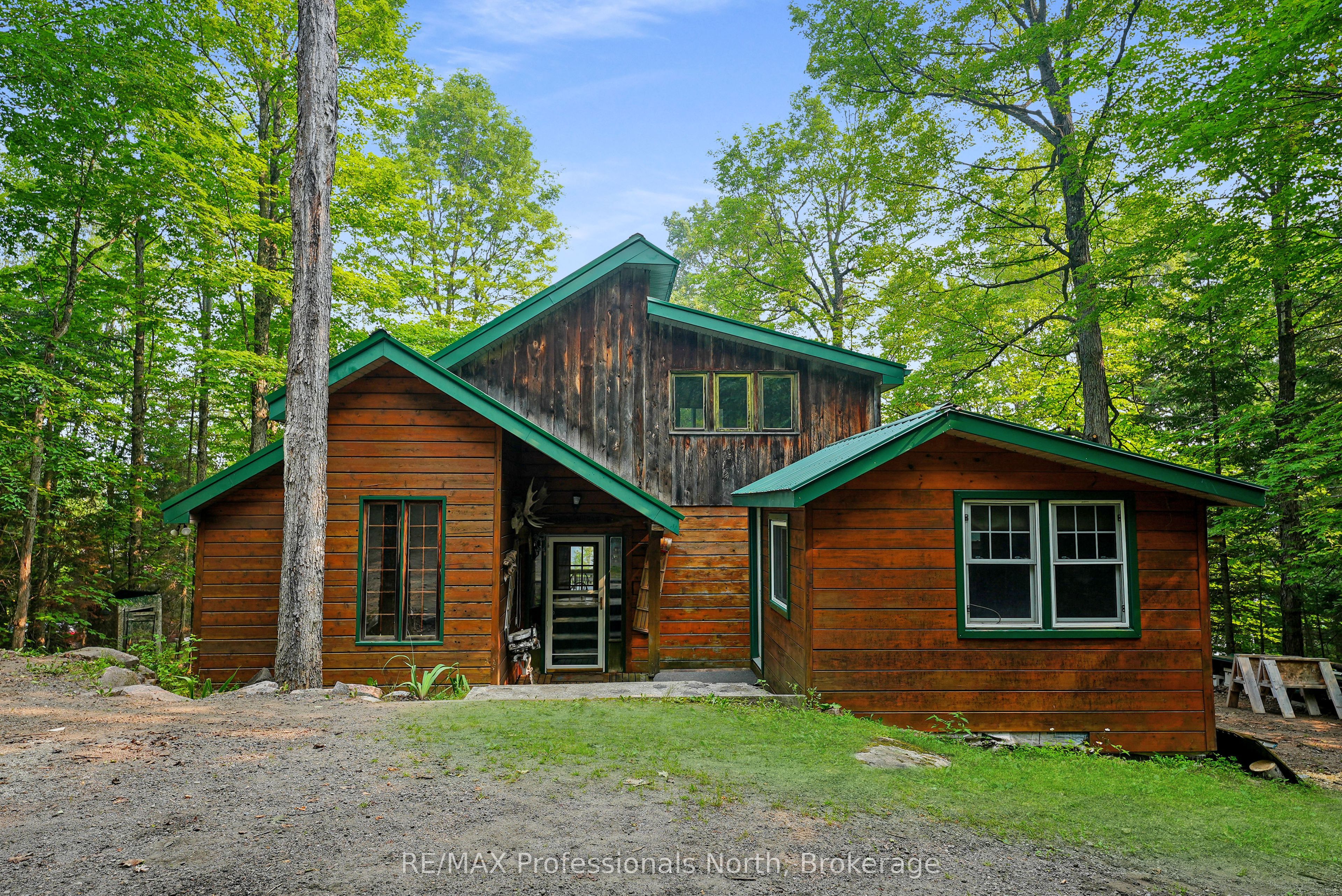 1087 Westfall Lane, Highlands East, ON K0L 2A0 photo 2