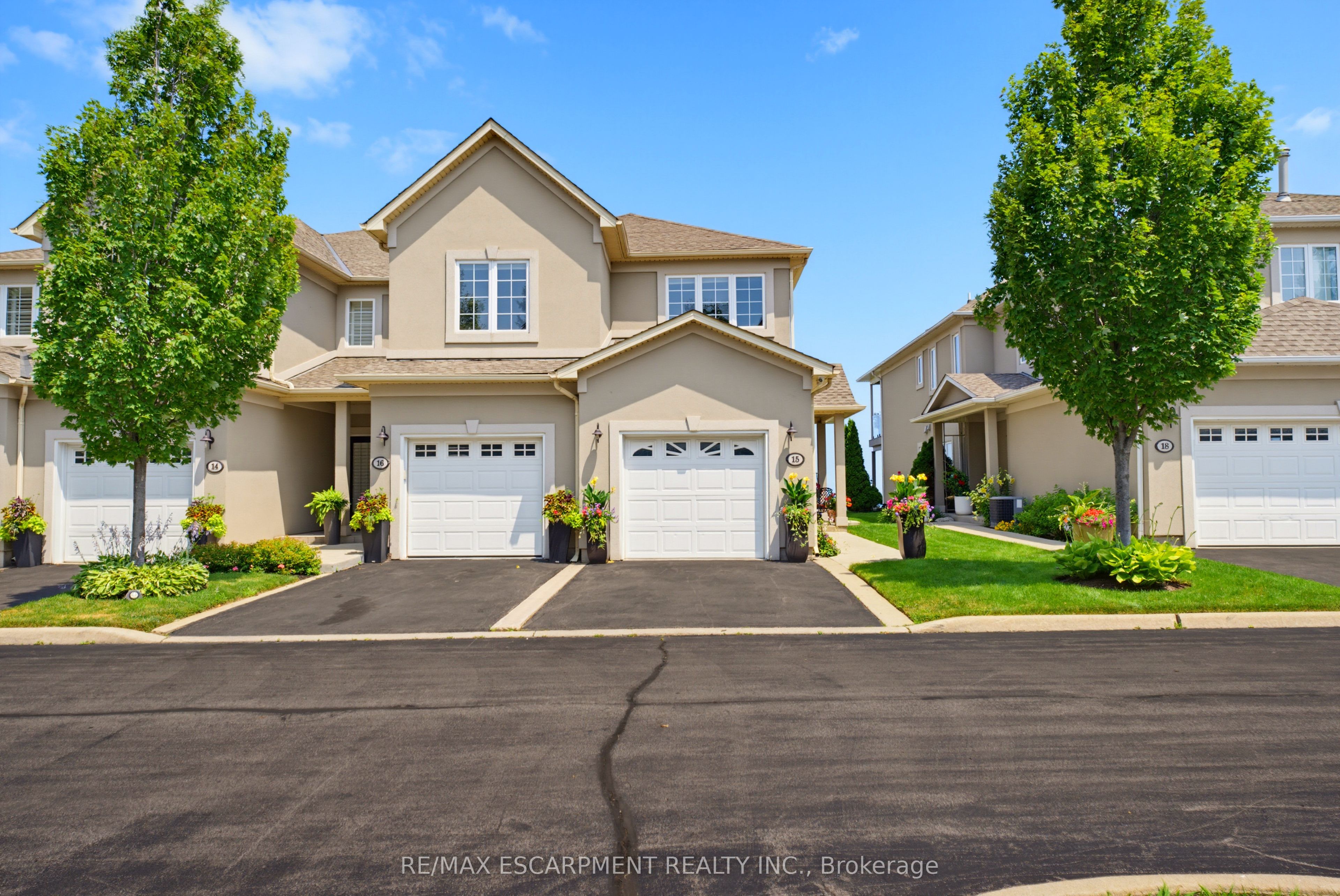 484 Millen Road 15, Hamilton, ON L8E 6G4 photo 3