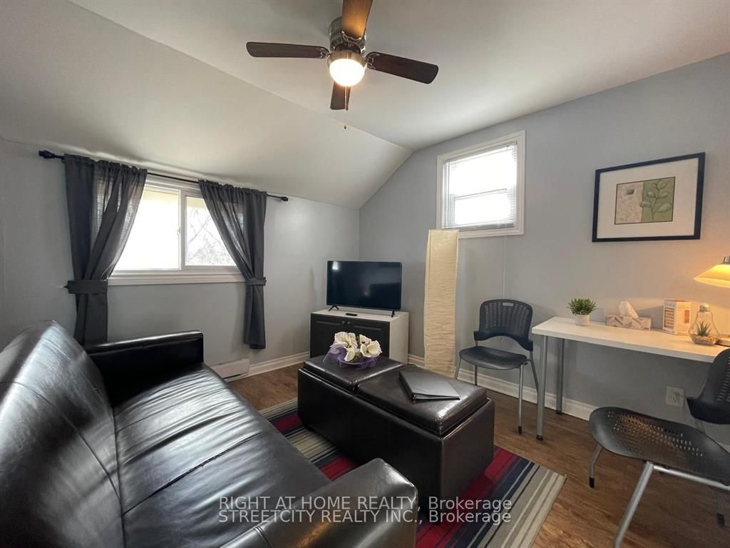 1071.5 Florence Street, London East, ON N5W 2M7 photo 3