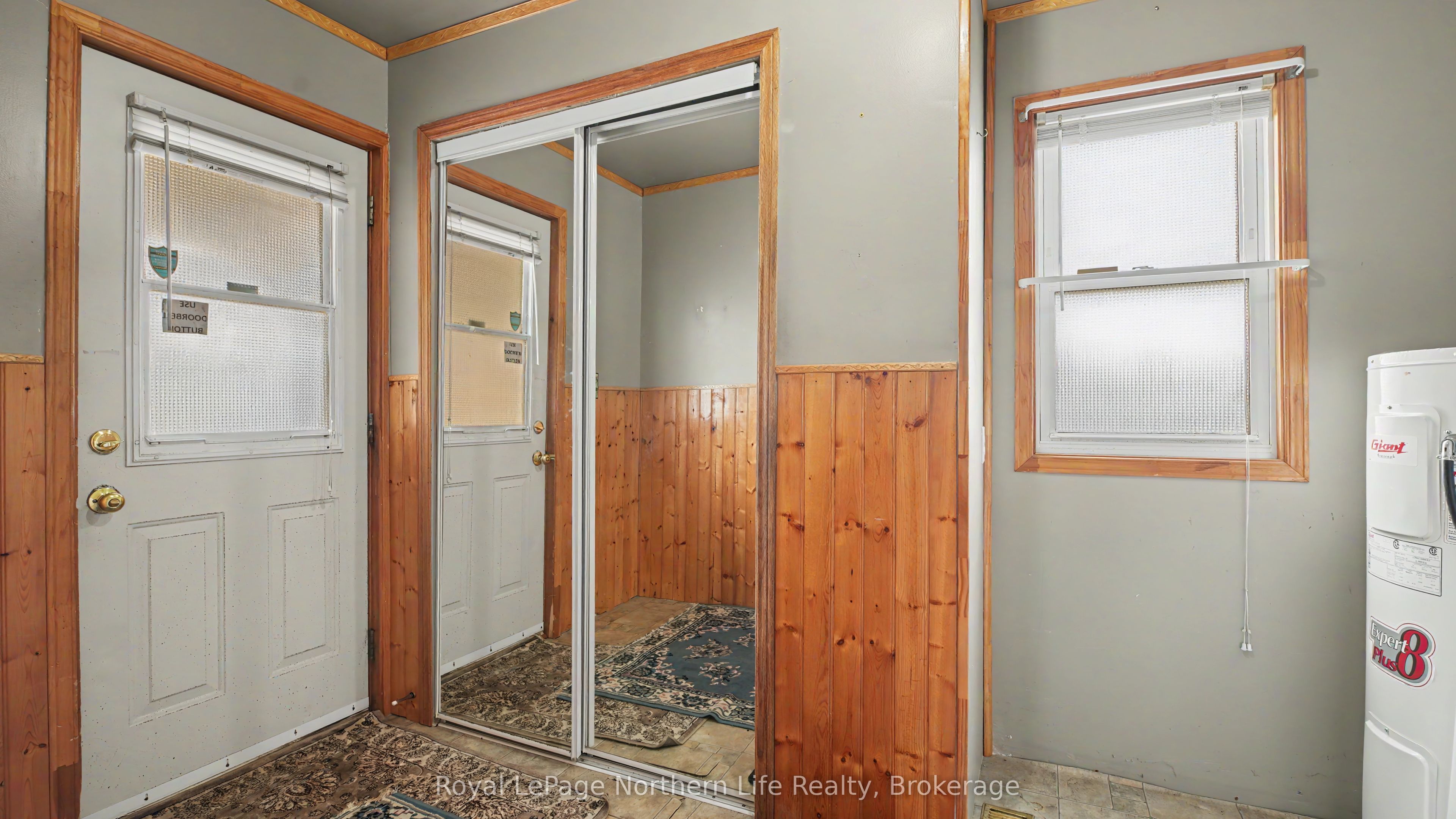 1230 Douglas Street, North Bay, ON P1B 5R1 photo 5