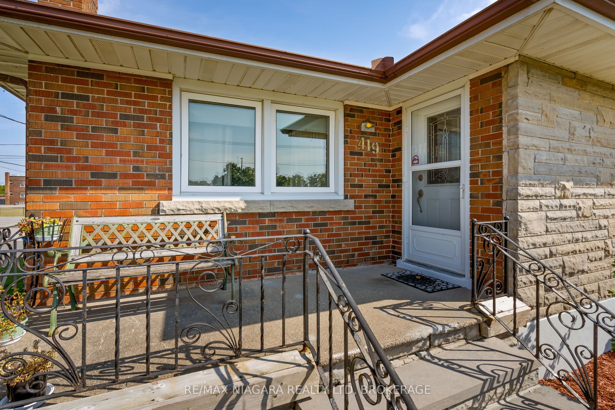 419 Steele Street, Port Colborne, ON L3K 4Y1 photo 5