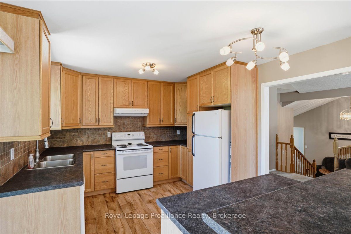 205 Bethel Road, Belleville, ON K0K 3E0 photo 4