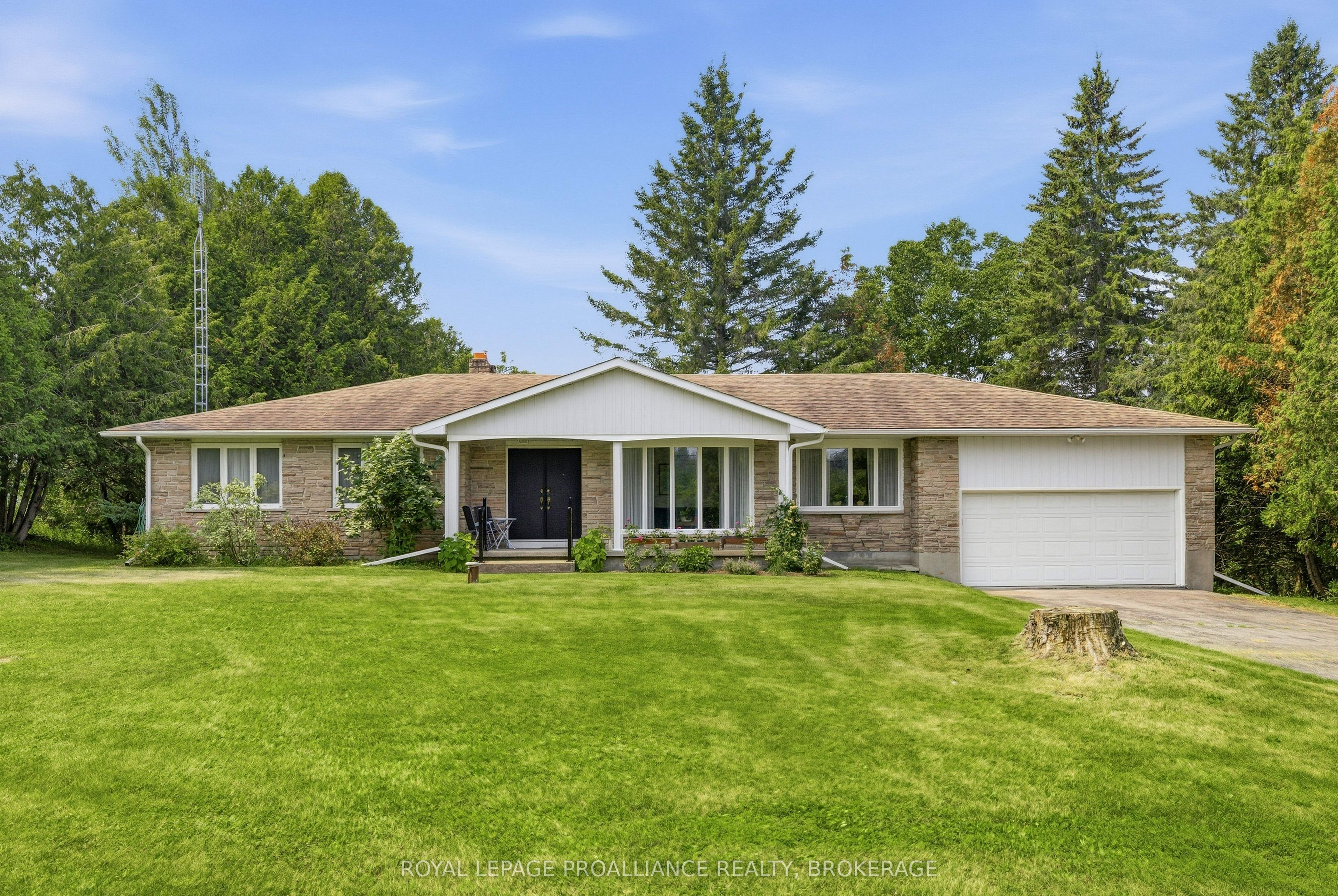3403 Highway 38, Kingston, ON K0H 1M0