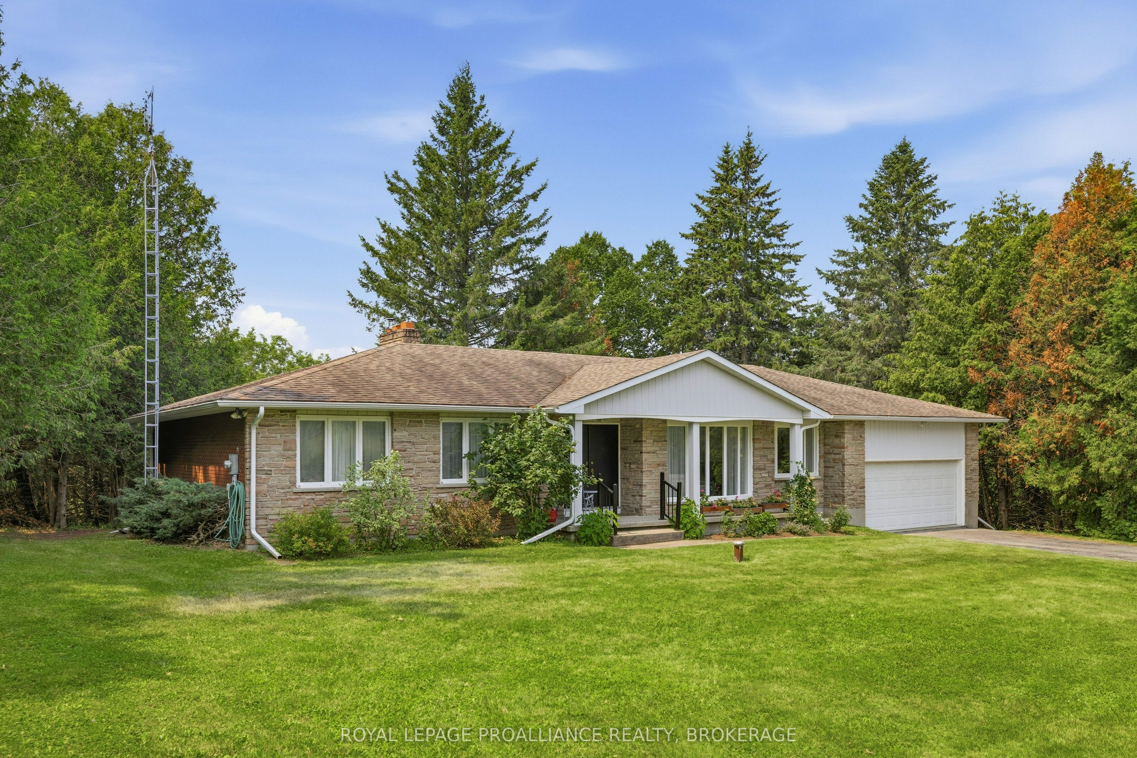 3403 Highway 38, Kingston, ON K0H 1M0 photo 2