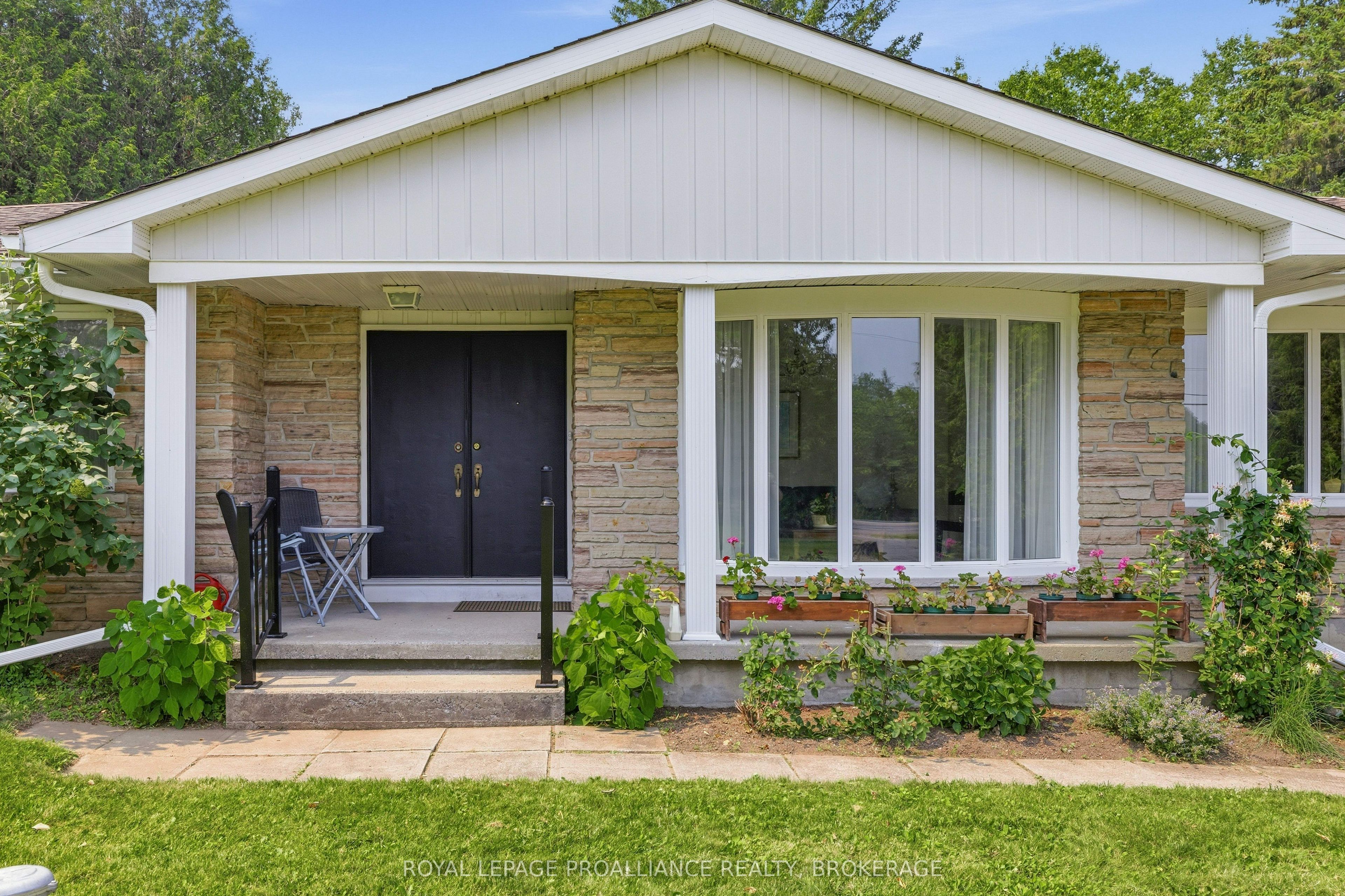 3403 Highway 38, Kingston, ON K0H 1M0 photo 4