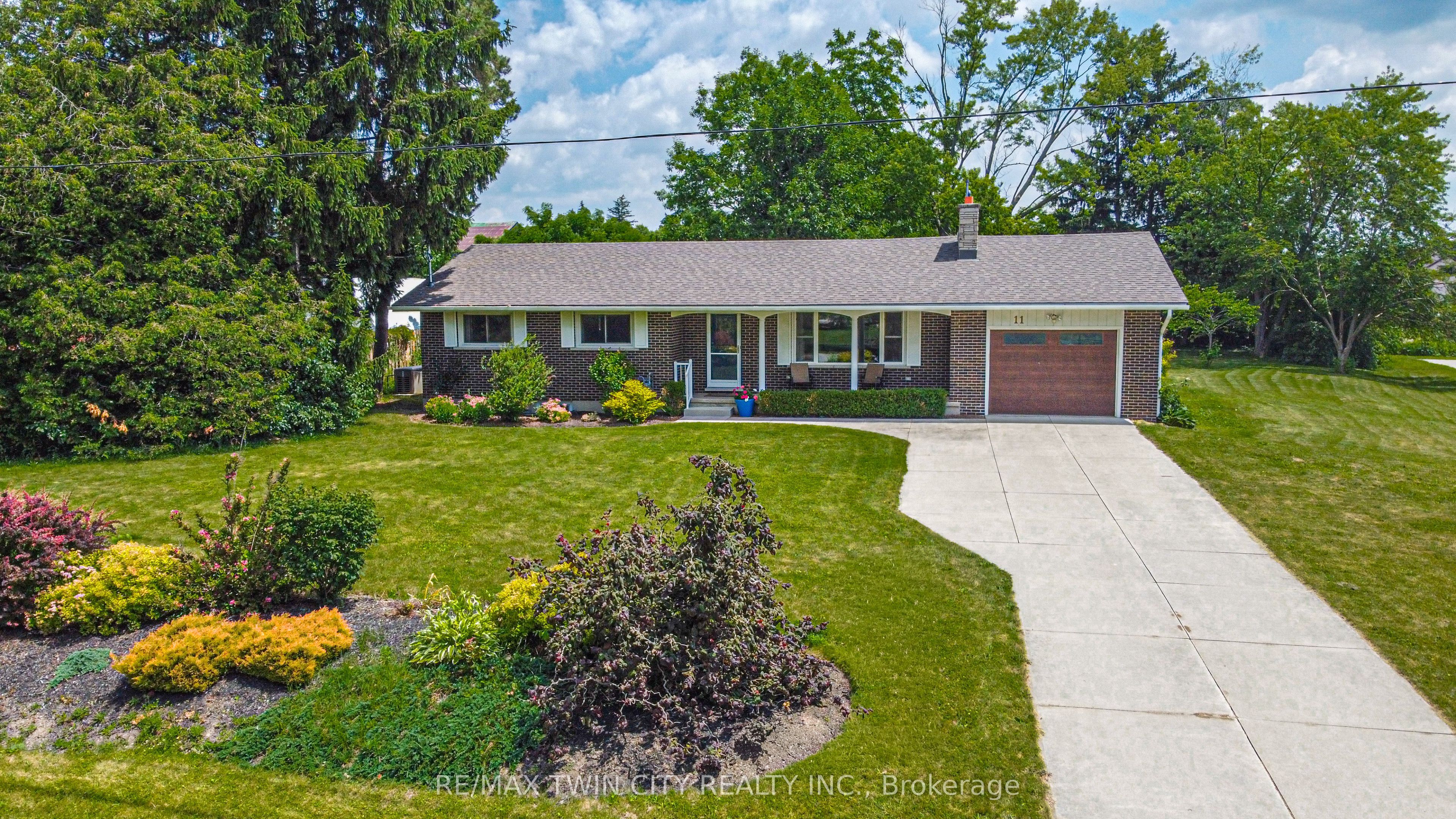 11 Beechim Drive, Wilmot, ON N0B 2E0 photo 4