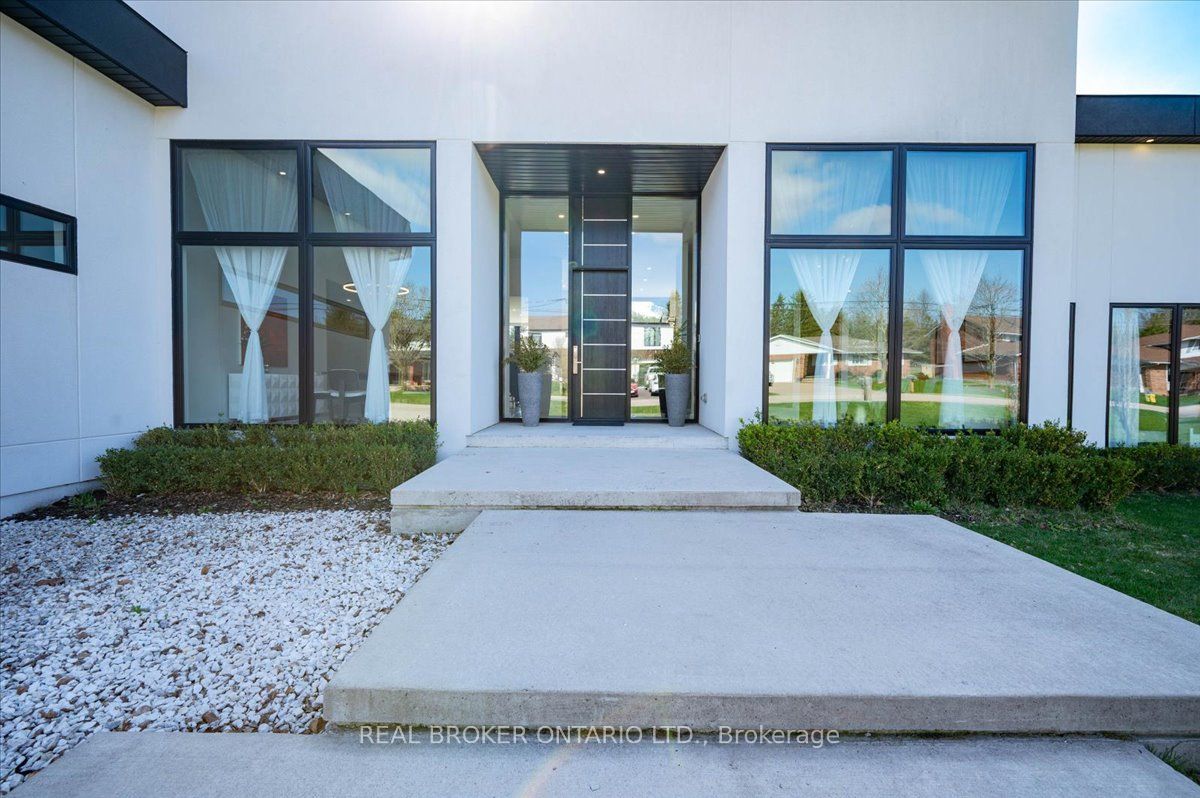 1448 MANNHEIM Road, Wilmot, ON N0B 2H0 photo 4