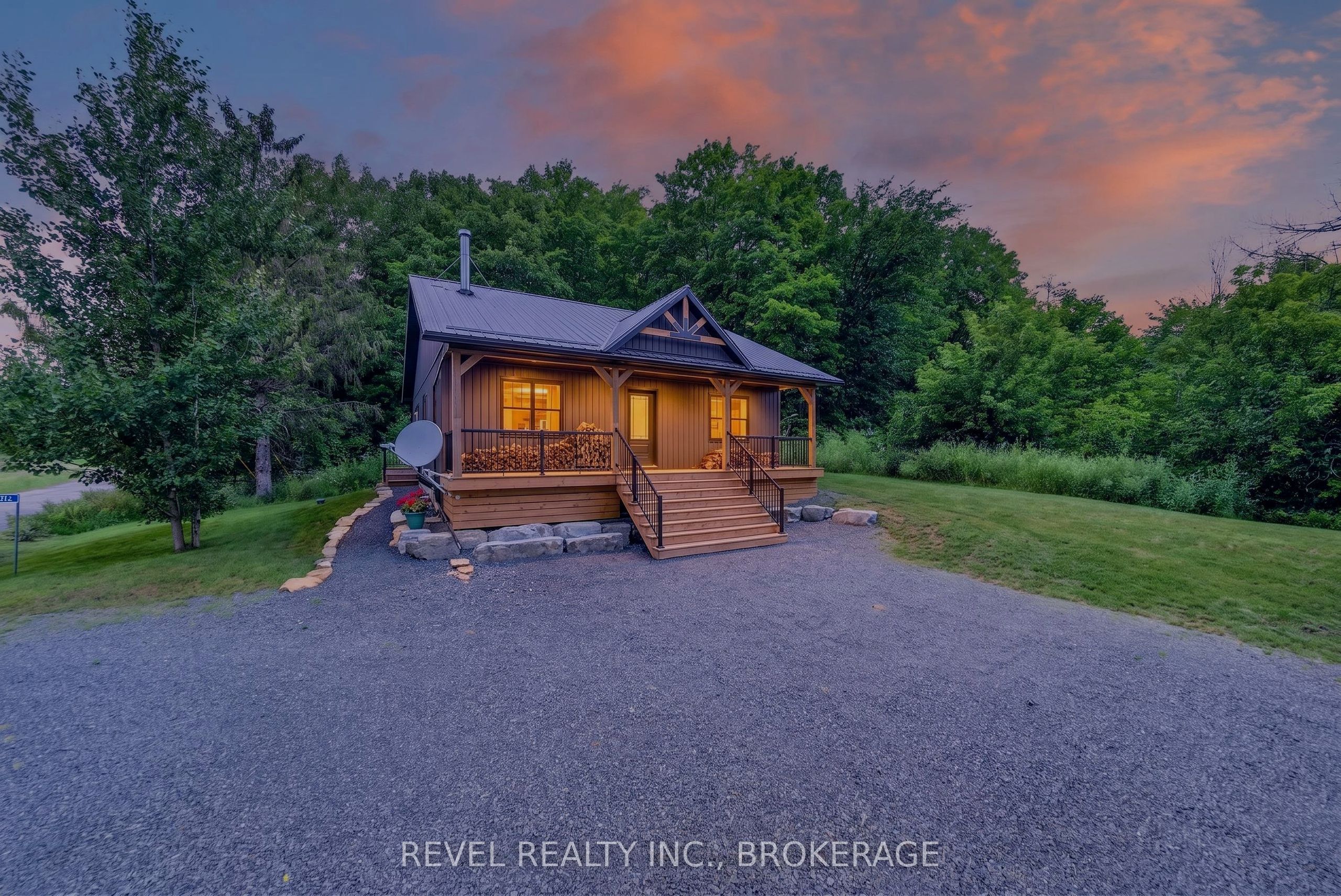 106 Long Point Road, Leeds and the Thousand Islands, ON K0E 1N0 photo 2