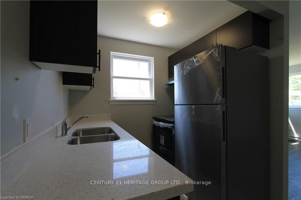 116 King Edward Avenue 7, London South, ON N5Z 3T1 photo 3