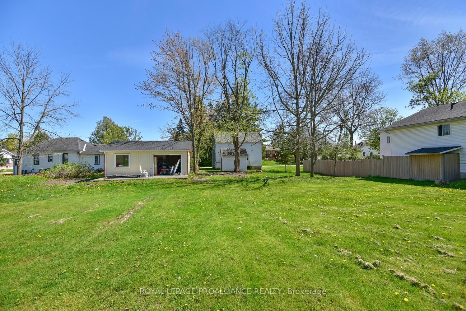 415 RAILWAY Avenue, Prescott, ON K0E 1T0 photo 5