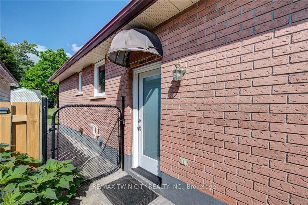 8 Pamela Place, Guelph, ON N1H 8C9 photo 5