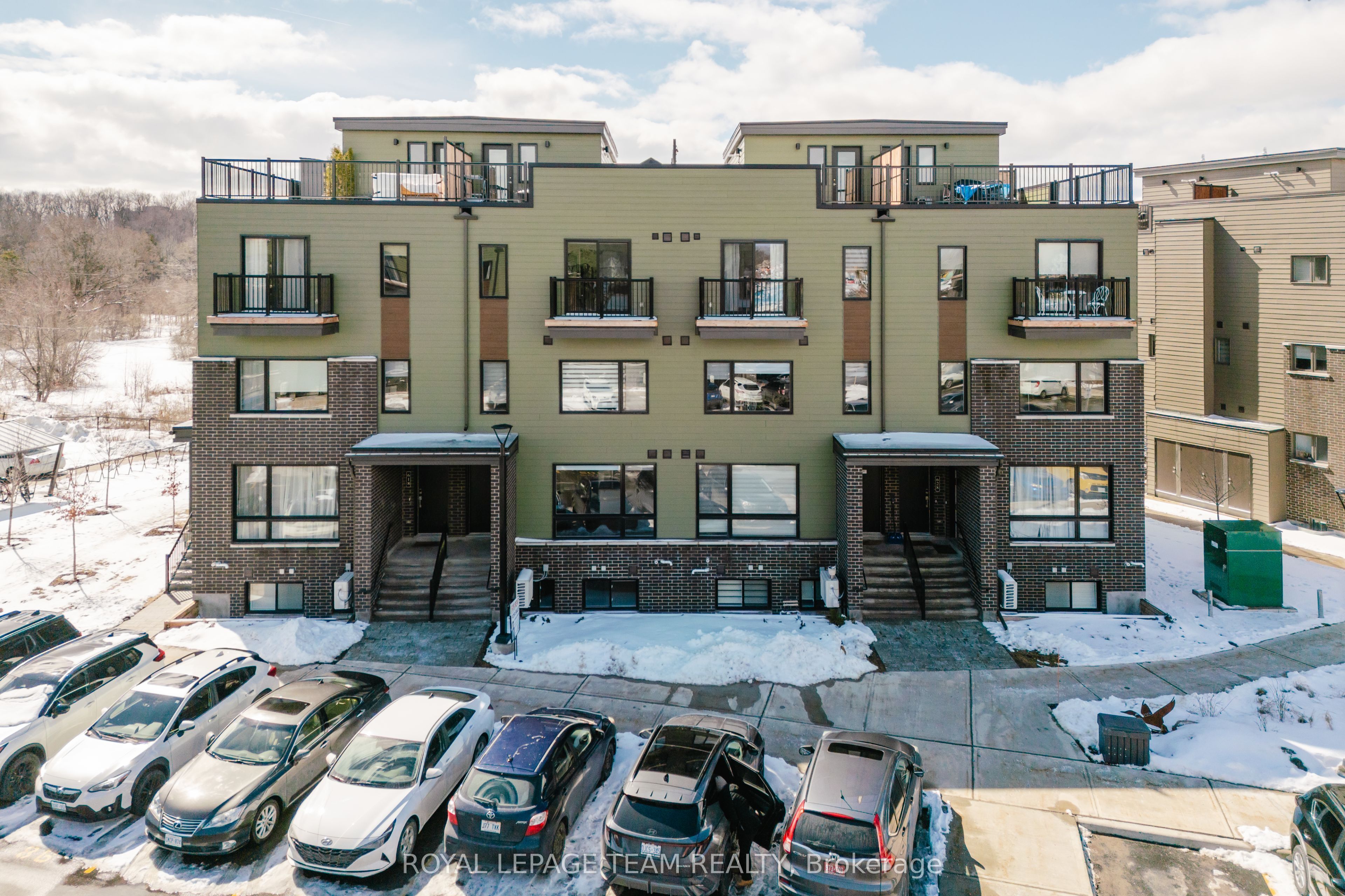 512 Mishi Private, Manor Park - Cardinal Glen and Area, ON K1K 5C5 photo 3