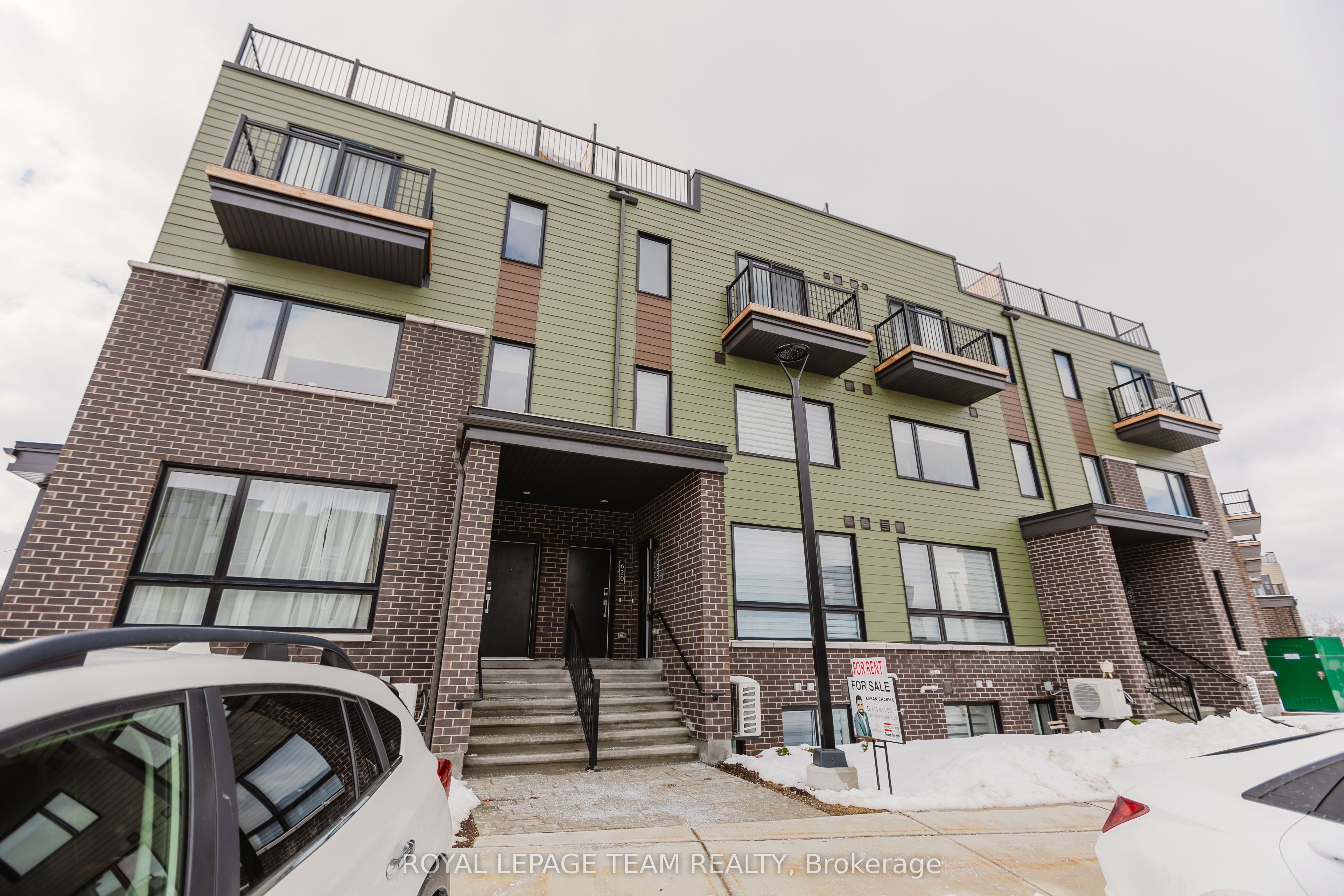 512 Mishi Private, Manor Park - Cardinal Glen and Area, ON K1K 5C5 photo 5