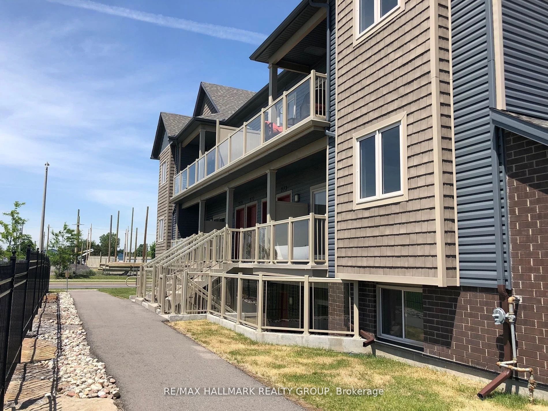 273 BIG SKY Private, Leitrim, ON K1T 0M8