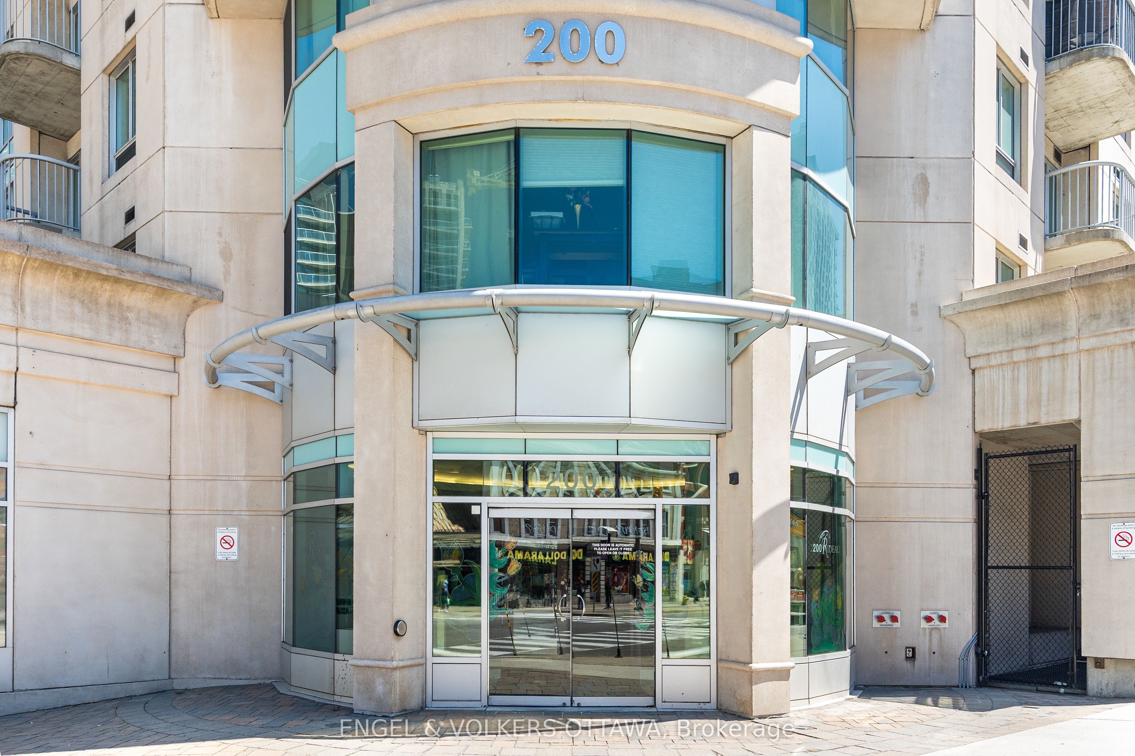 200 RIDEAU Street 202, Lower Town - Sandy Hill, ON K1N 5Y1 photo 2