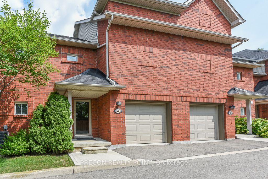 100 Beddoe Drive 4, Hamilton, ON L8P 4Z2 photo 2