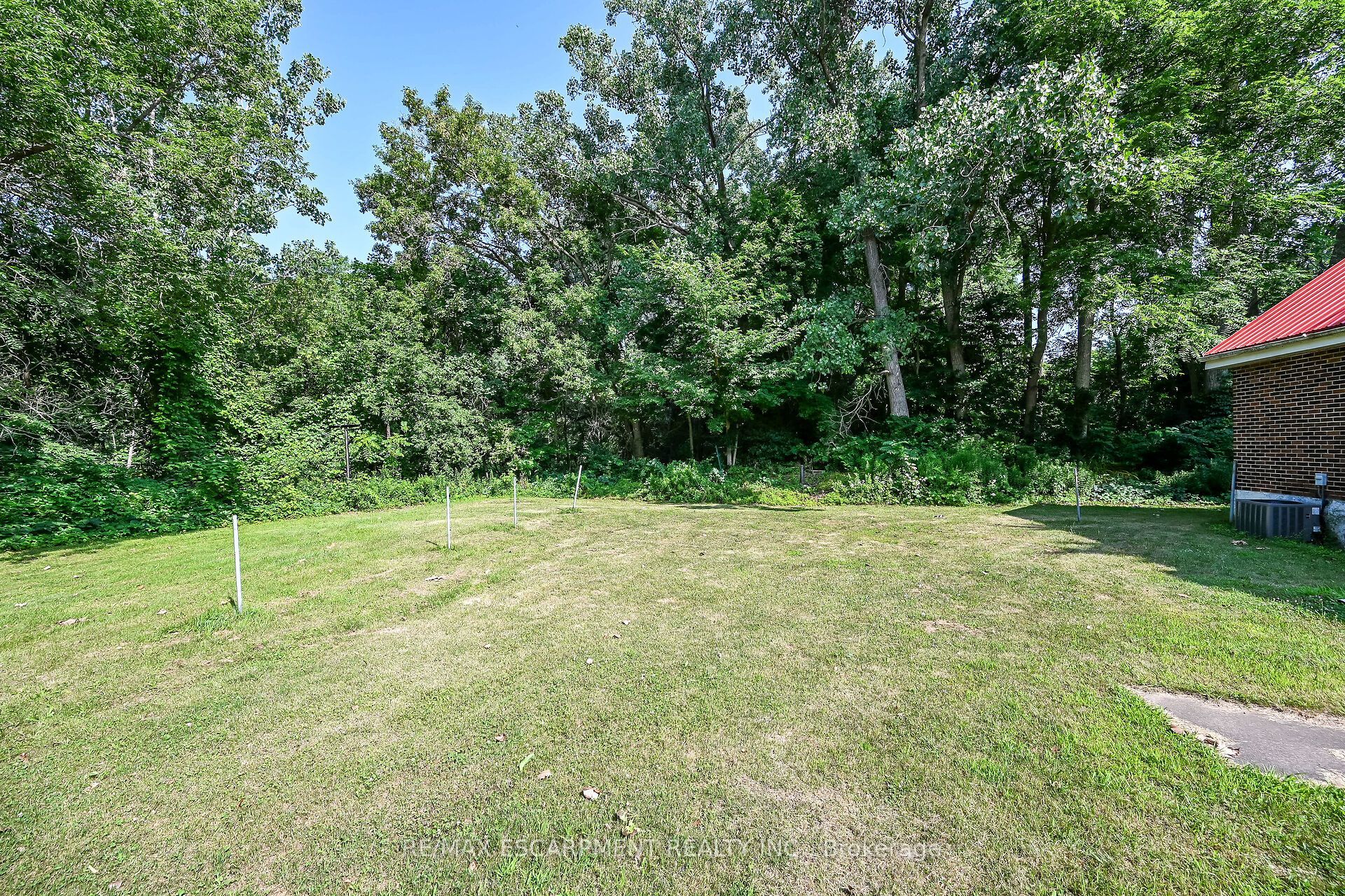 60 LOCKS Road, Brantford, ON N3S 6Y9 photo 4