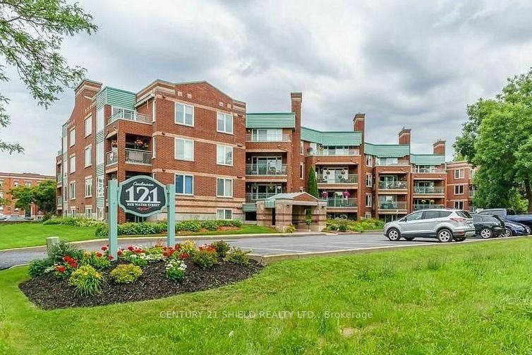 121 Water Street W 404, Cornwall, ON K6J 5T8 photo 2