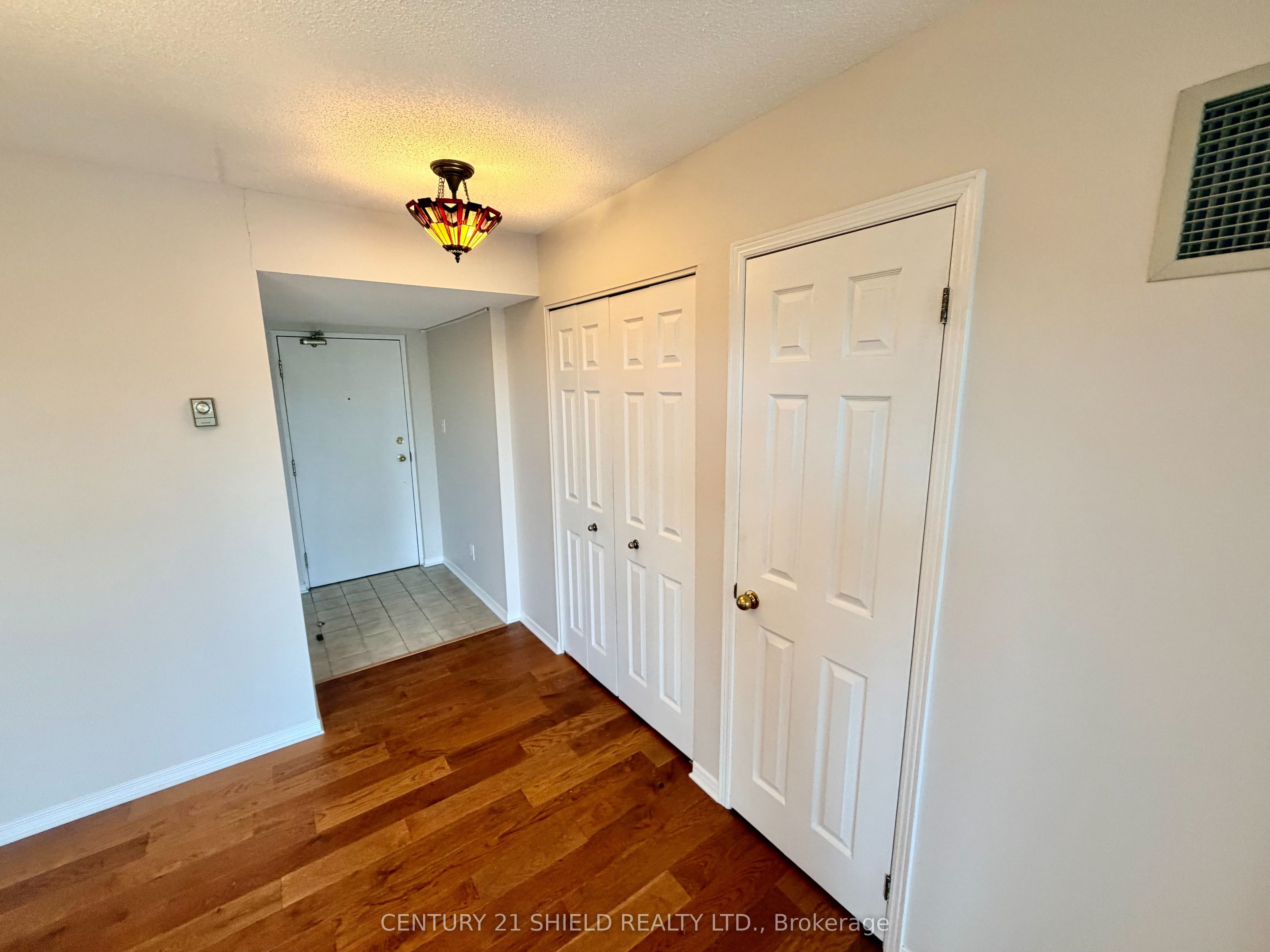 121 Water Street W 404, Cornwall, ON K6J 5T8 photo 5