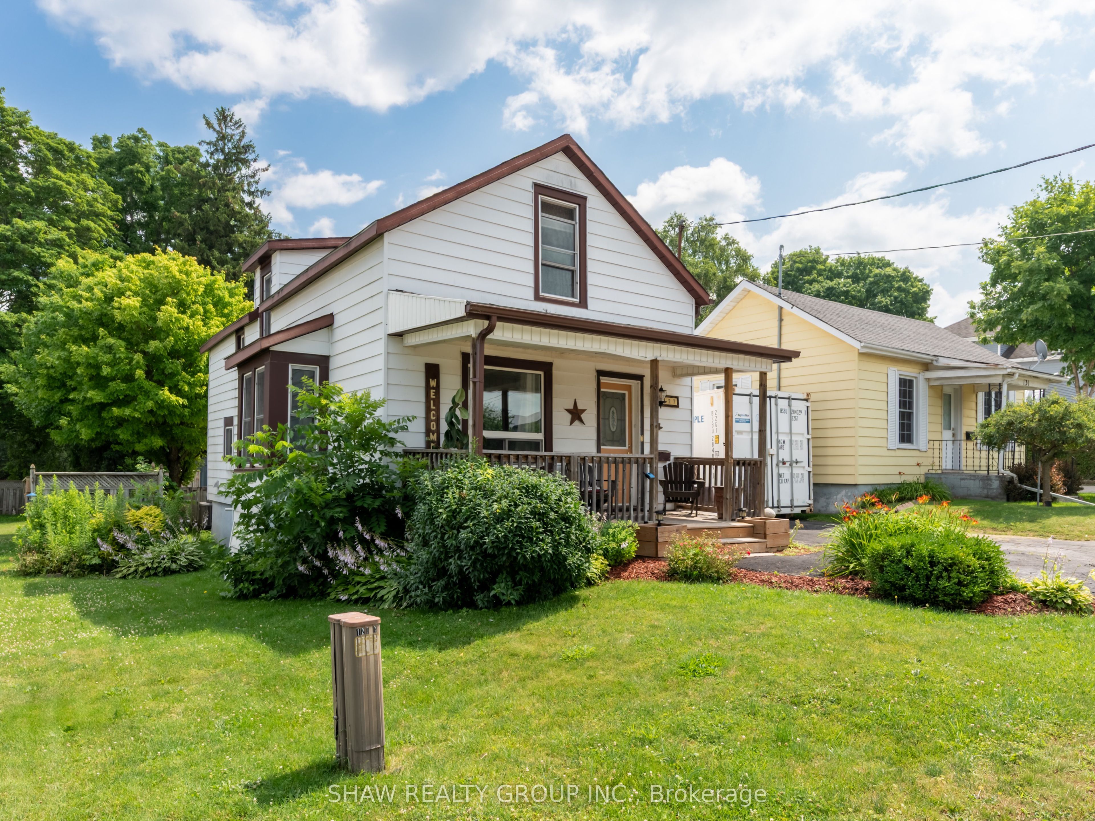 127 Bond St Street, Ingersoll, ON N5C 3A8 photo 2