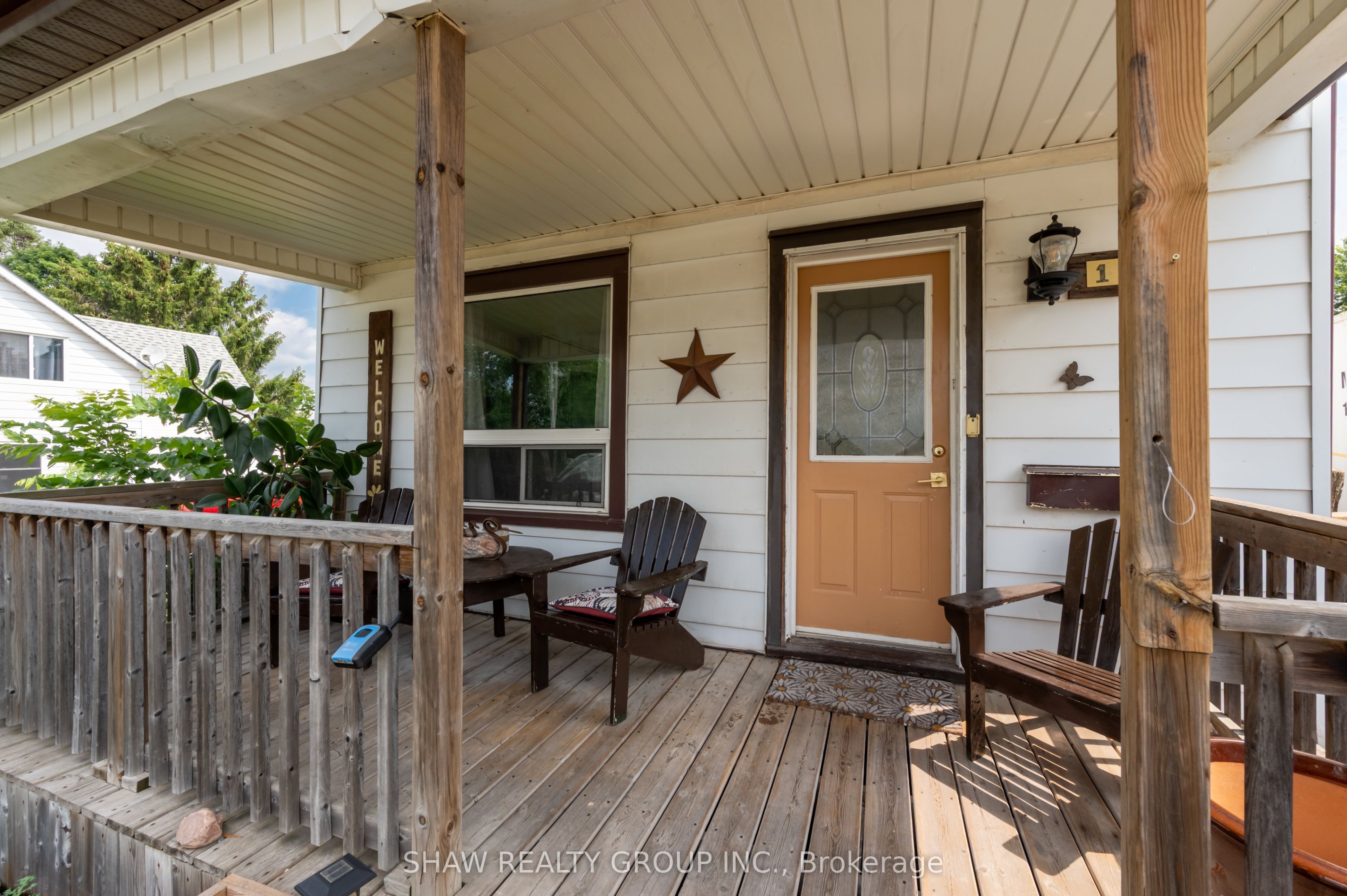 127 Bond St Street, Ingersoll, ON N5C 3A8 photo 3