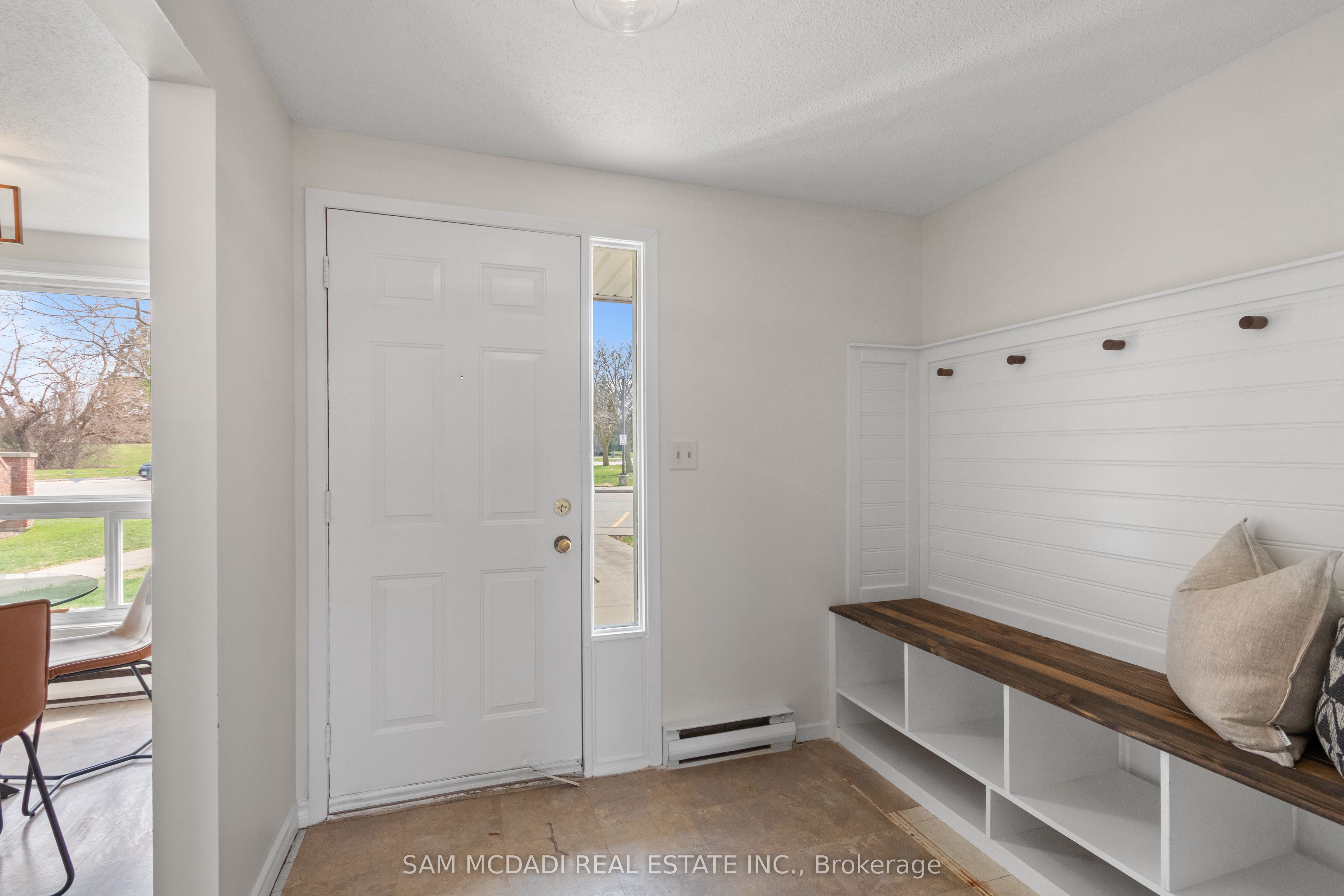 160 Rittenhouse Road 2, Kitchener, ON N2E 3E9 photo 3