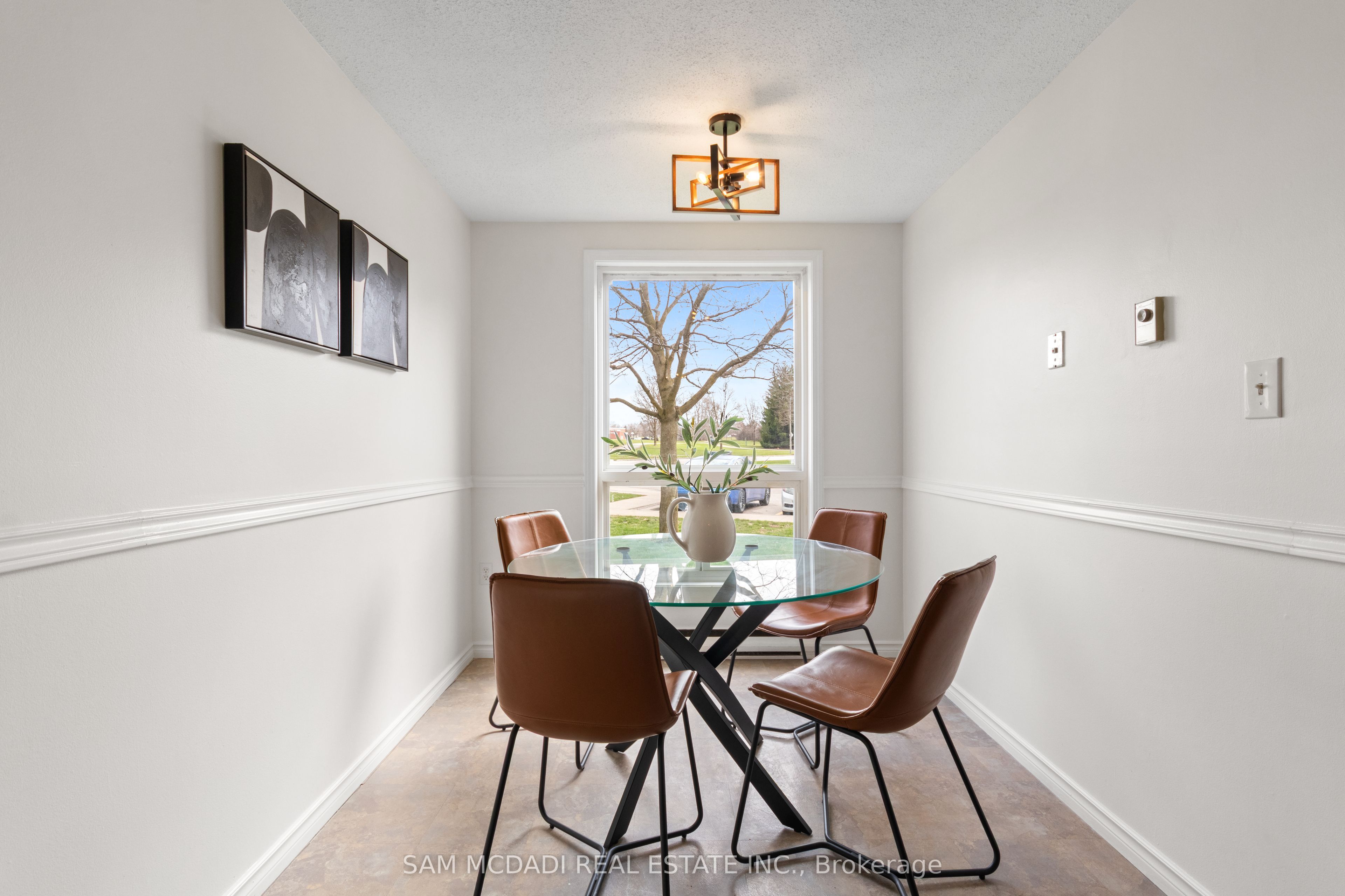 160 Rittenhouse Road 2, Kitchener, ON N2E 3E9 photo 5