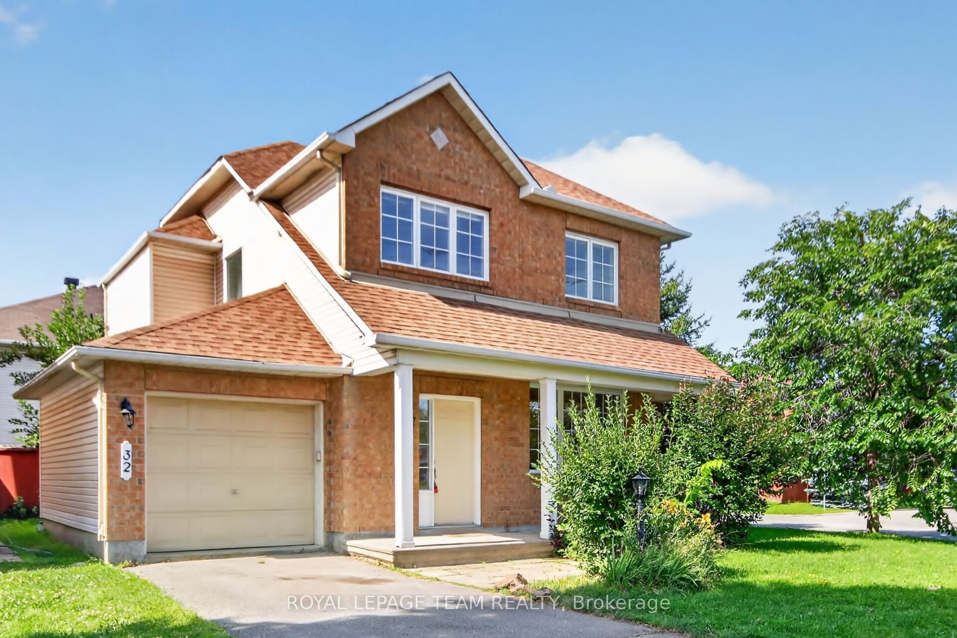 32 Vistapointe Drive, Barrhaven, ON K2G 6N3 photo 2