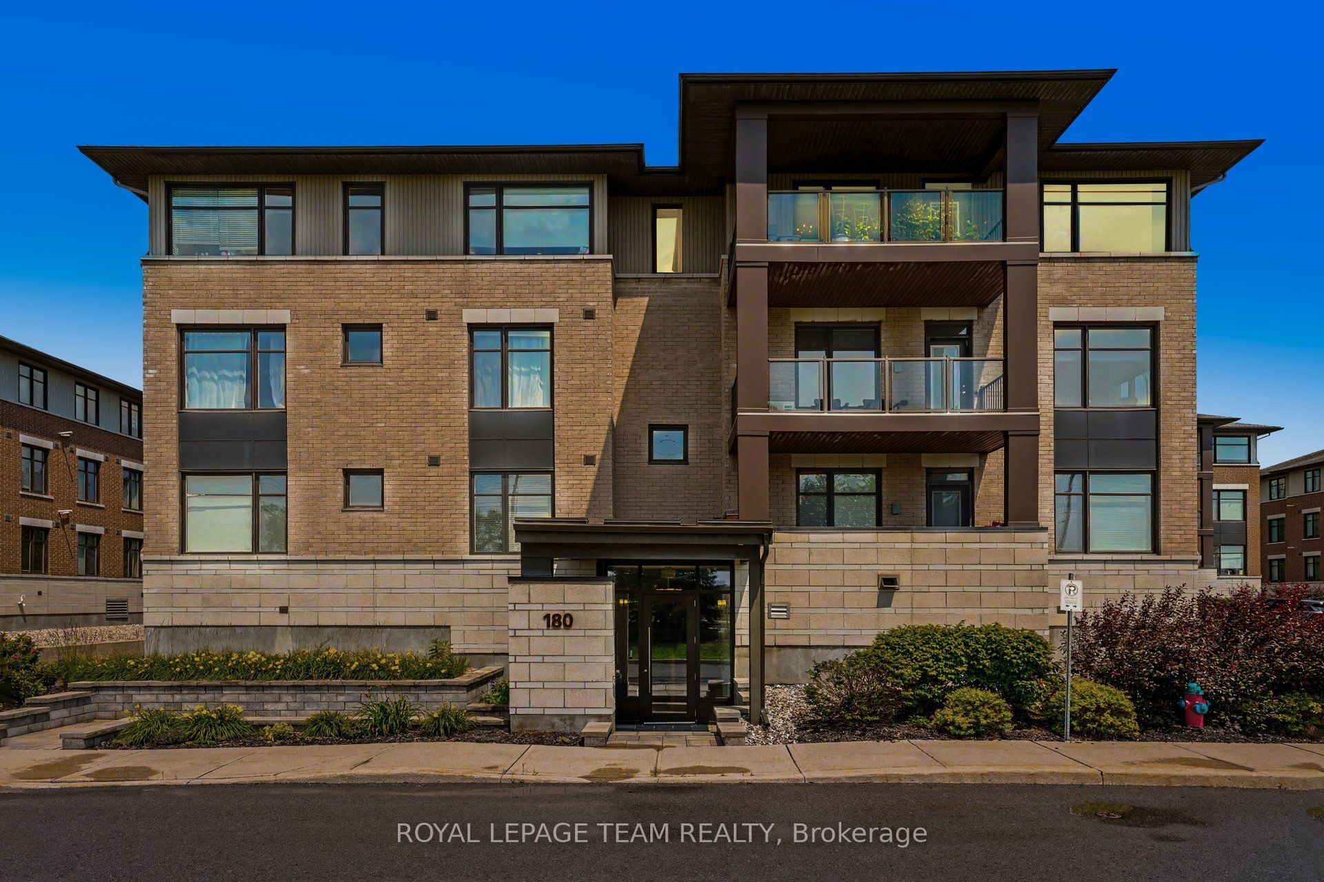 180 Guelph Private 304, Kanata, ON K2T 0J6