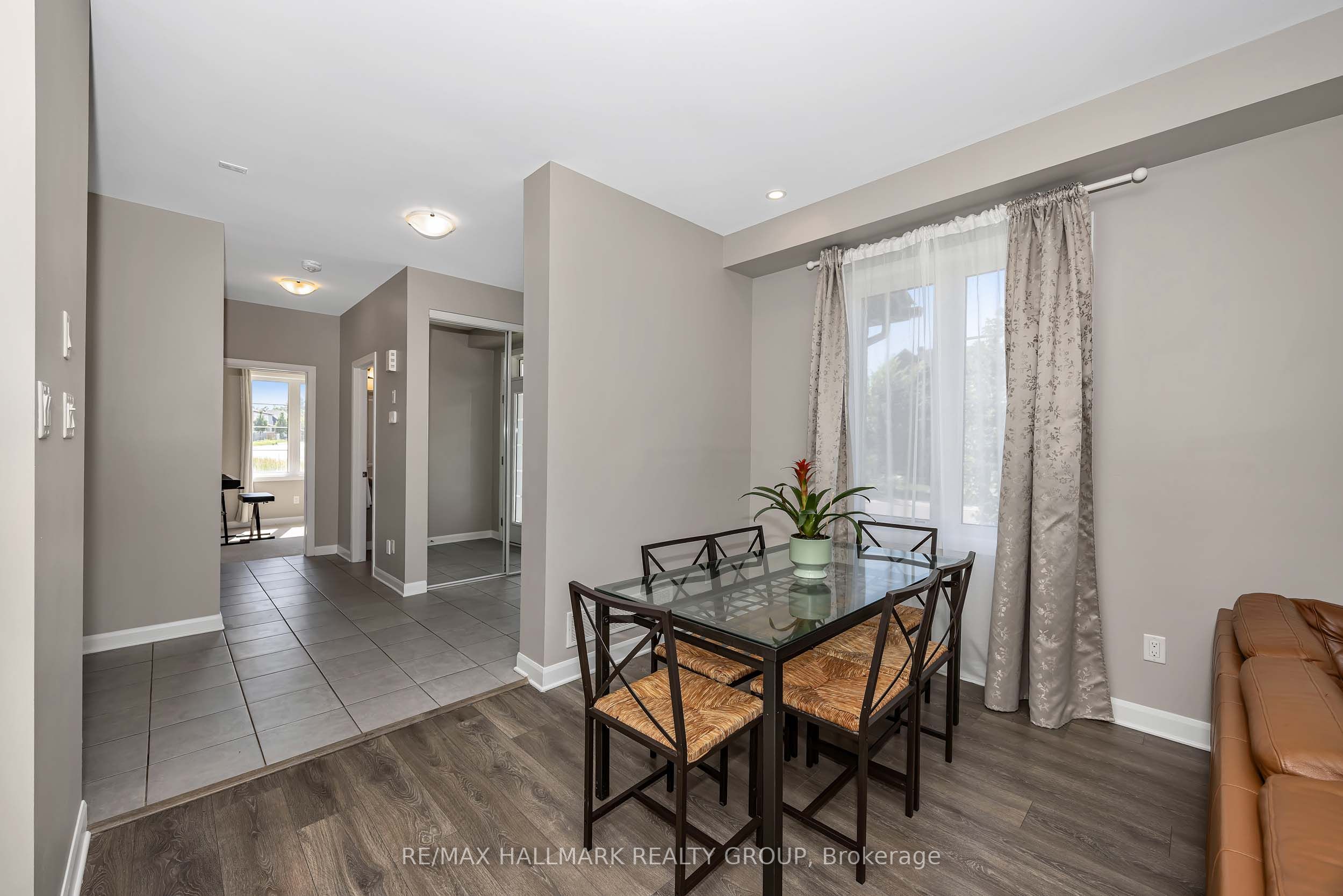 196 Bending Way, Barrhaven, ON K2J 6P2 photo 5