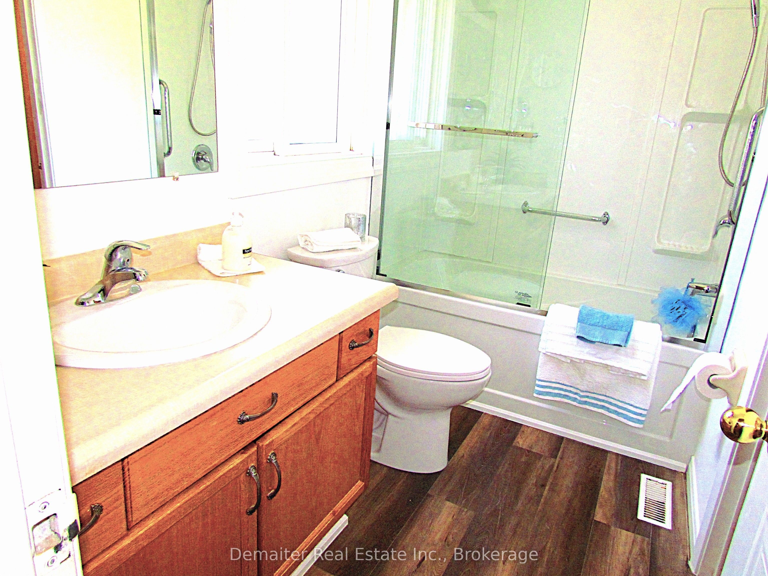 380 Quarterline Road 9, Tillsonburg, ON N4G 5L5 photo 3