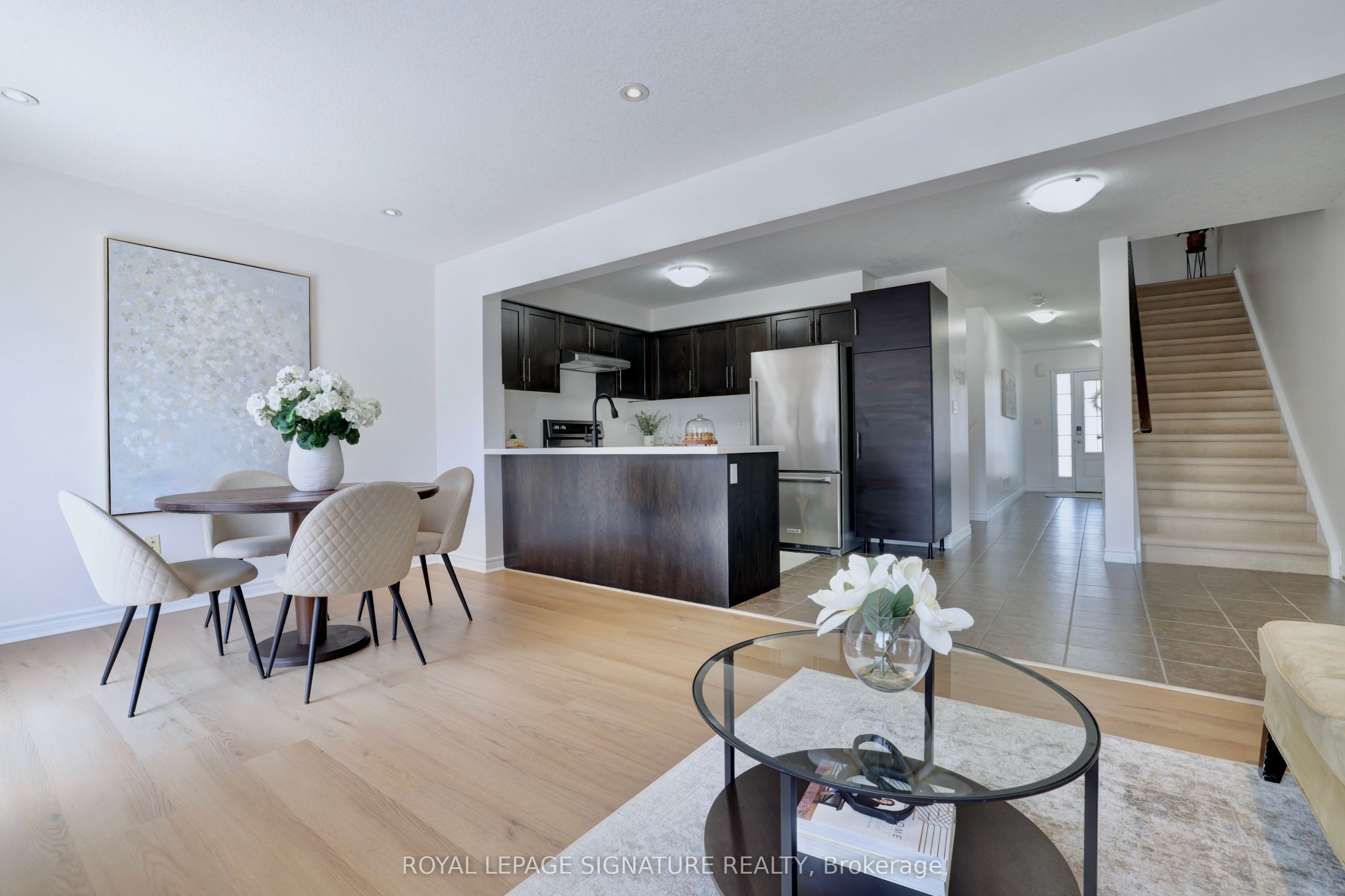 155 William Street, Waterloo, ON N3B 0C2 photo 4