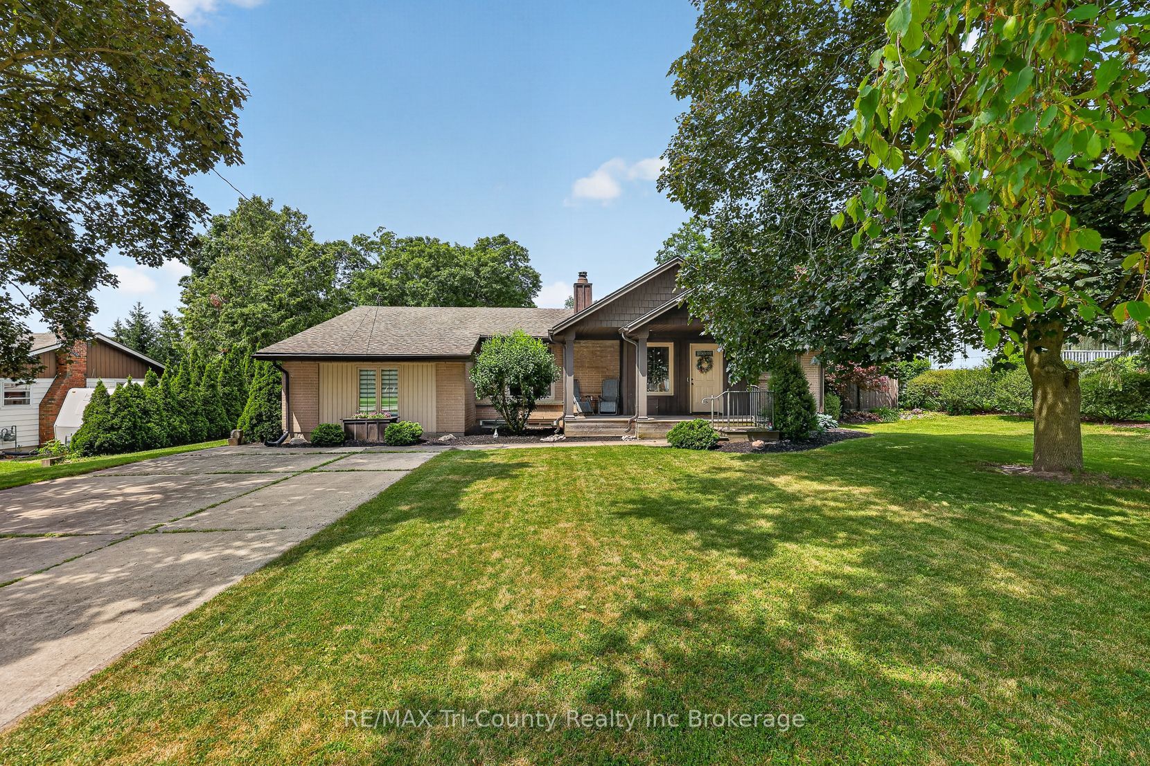 309 Quarterline Road, Tillsonburg, ON N4G 4E7