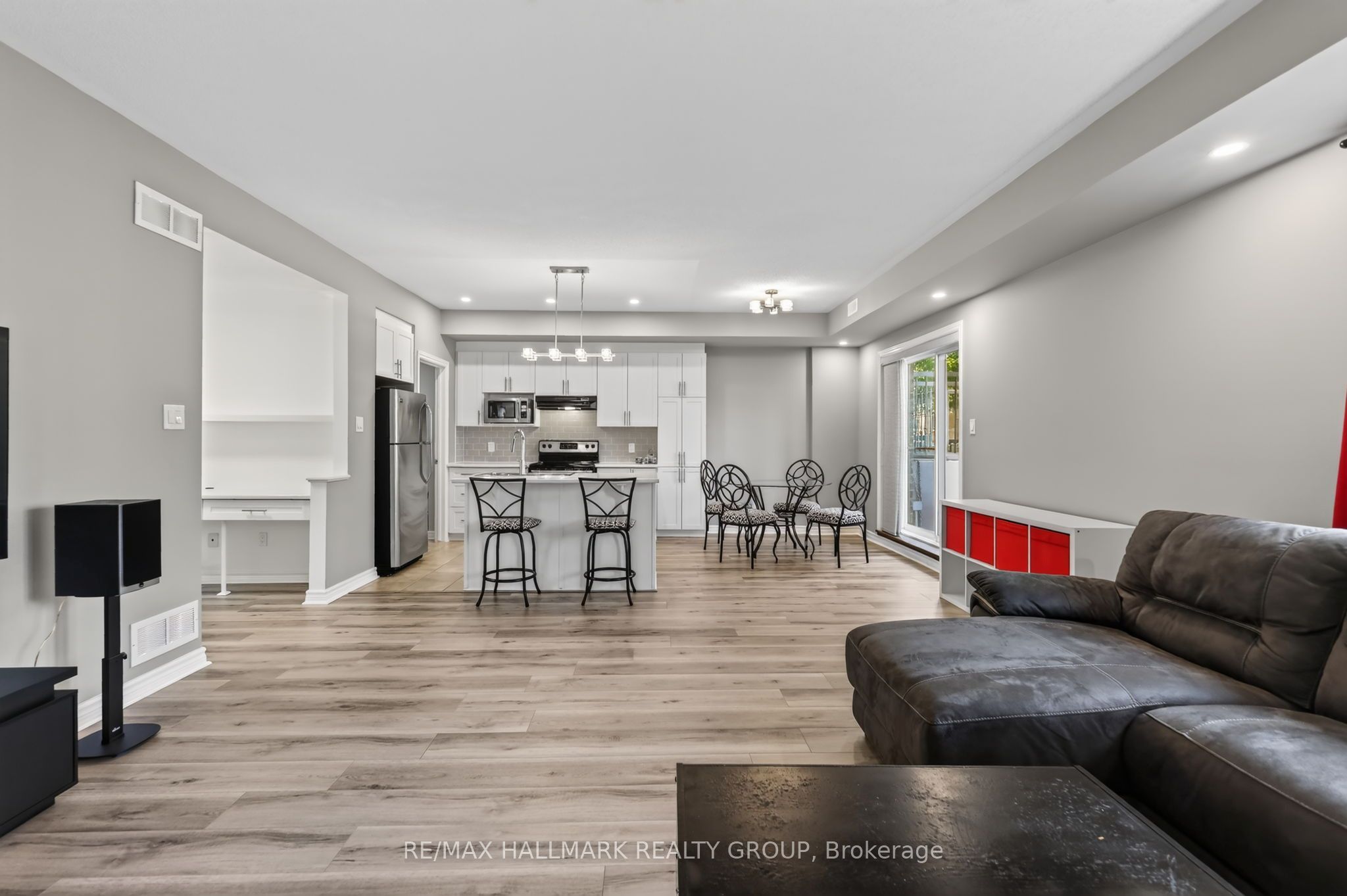 53 Tayside Private A, Barrhaven, ON K2J 2T3 photo 4