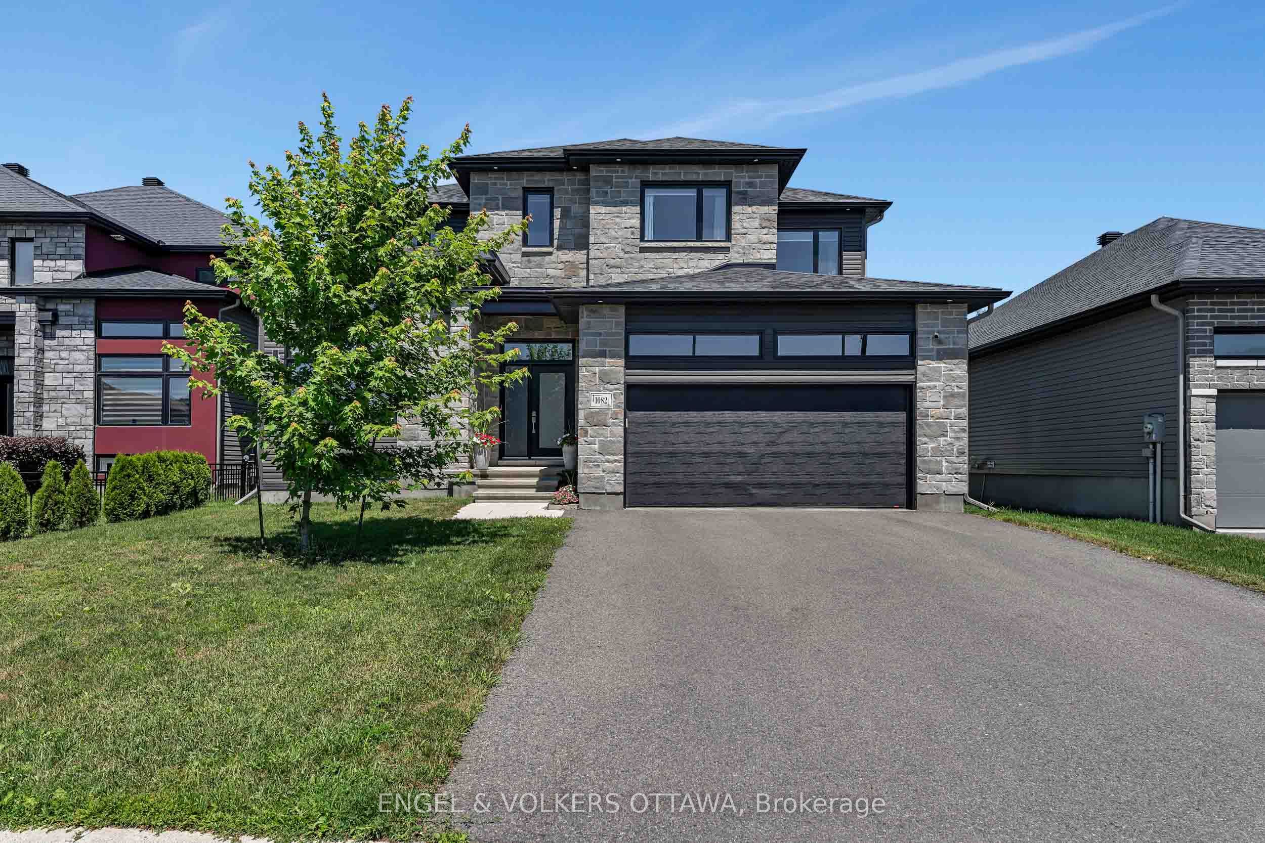 1082 Docteur Corbeil Boulevard, Clarence-Rockland, ON K4K 0E9 photo 4