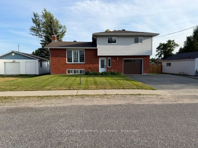148 Railway Street, West Nipissing, ON P2B 3B1