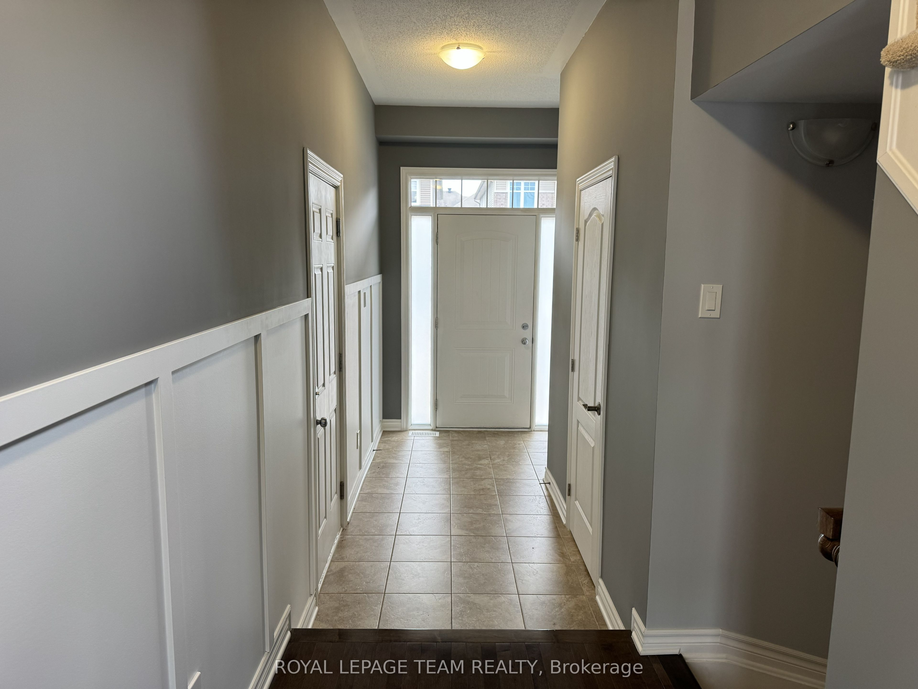 630 Moorpark Avenue, Kanata, ON K2M 0H8 photo 4