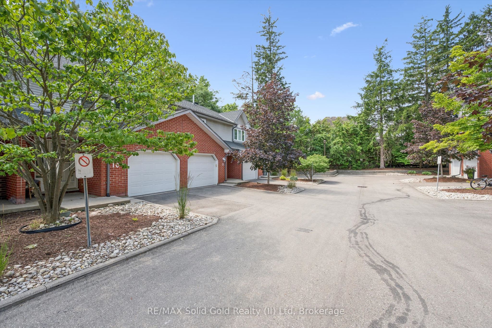 89 Woolwich Street 10, Waterloo, ON N2K 1S5 photo 3