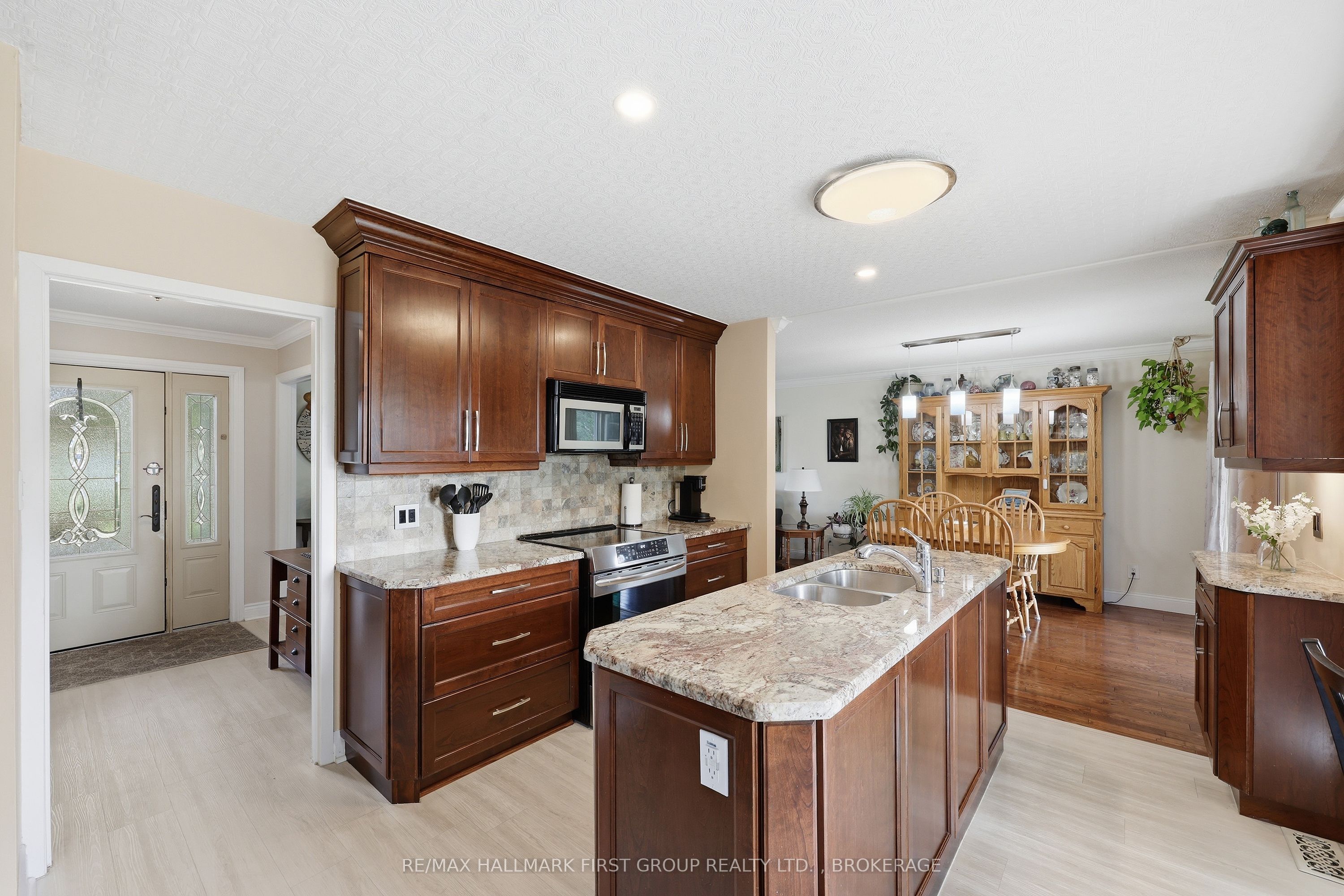 1470 Sydenham Road, Kingston, ON K7L 4V4 photo 4