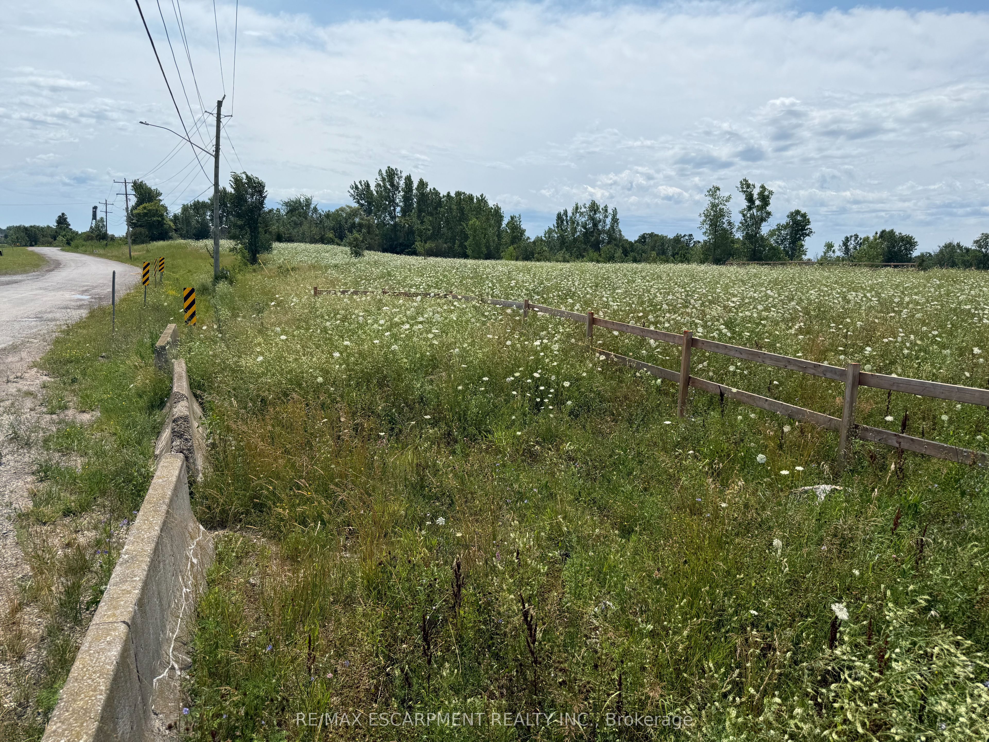 260 Colborne Street, Welland, ON L3B 3M9 photo 3