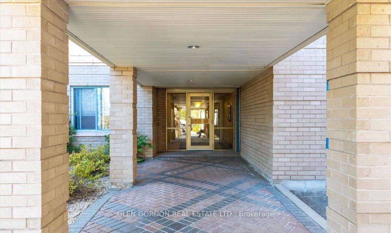 511 Gainsborough Road 328, London North, ON N6G 4Z5 photo 5