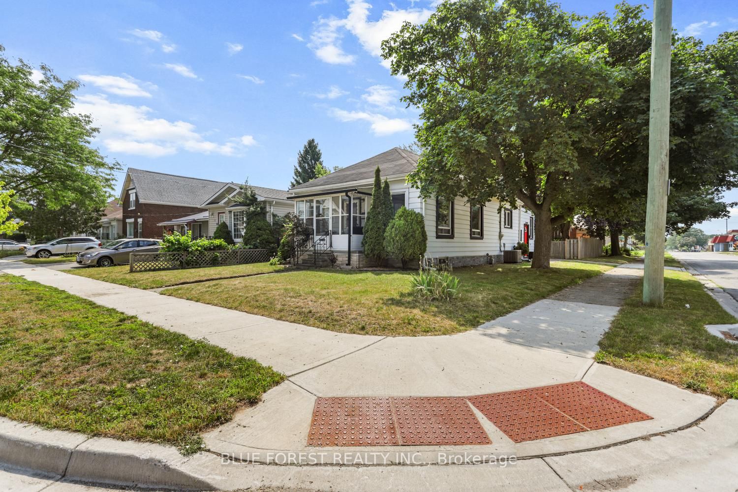 25 Major Street, London East, ON N5Z 1E2