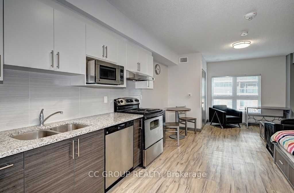 258A Sunview Street 1610, Waterloo, ON N2L 3V9