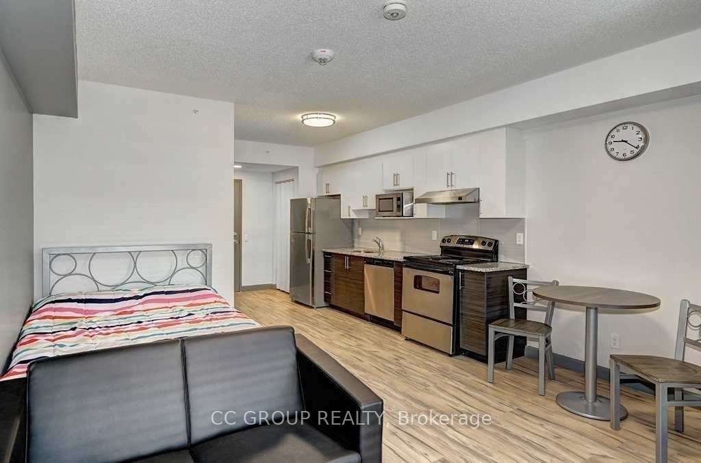 258A Sunview Street 1610, Waterloo, ON N2L 3V9 photo 3